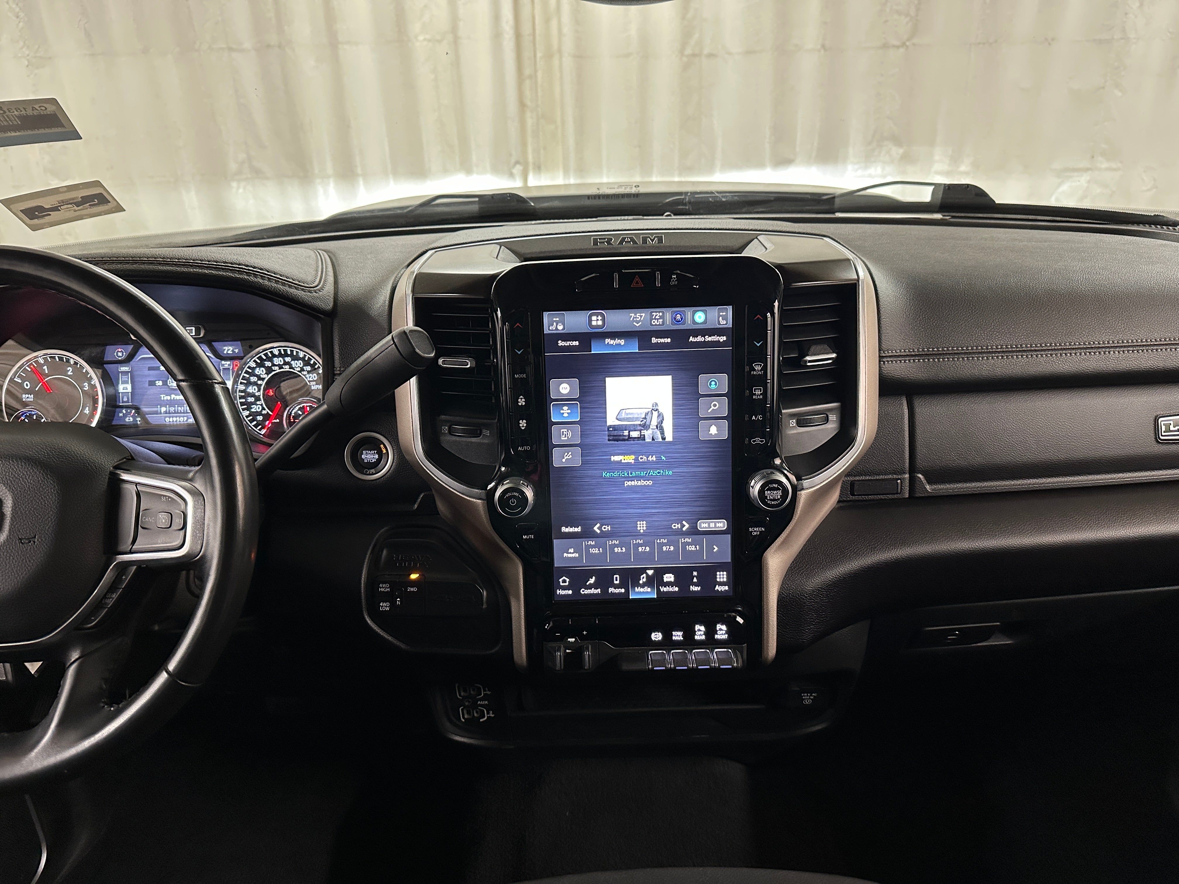 2023 RAM 2500 Laramie 2
