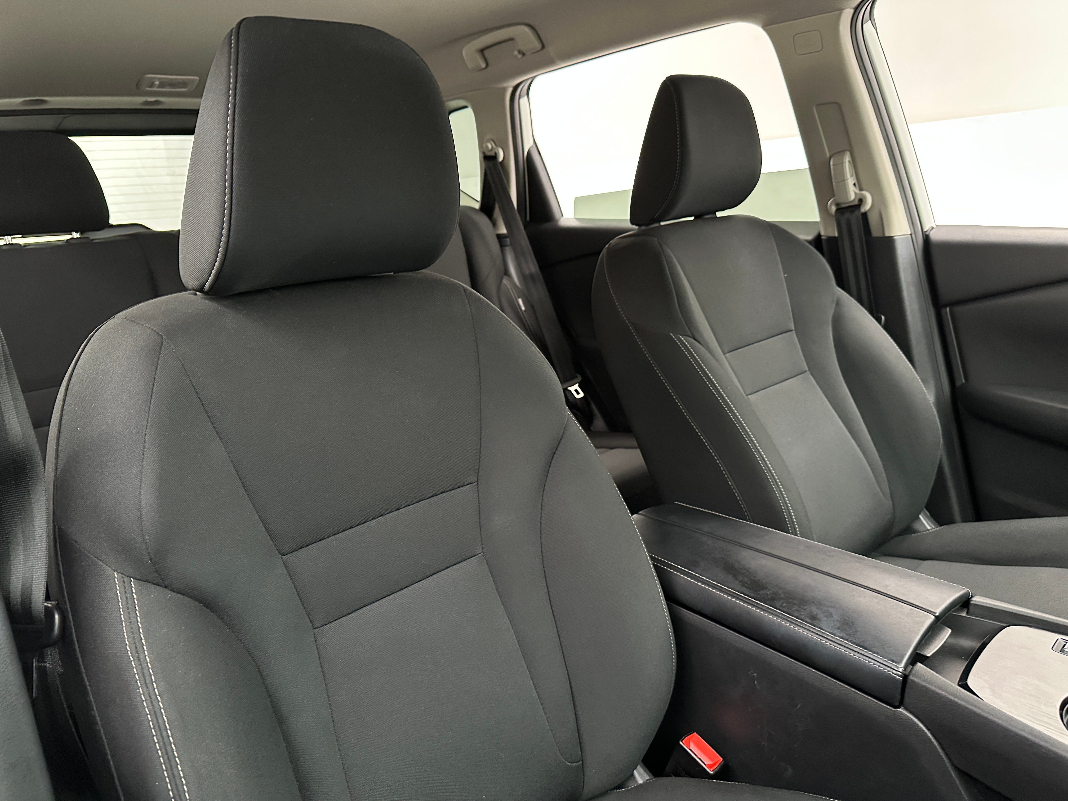 2024 Nissan Rogue S 2