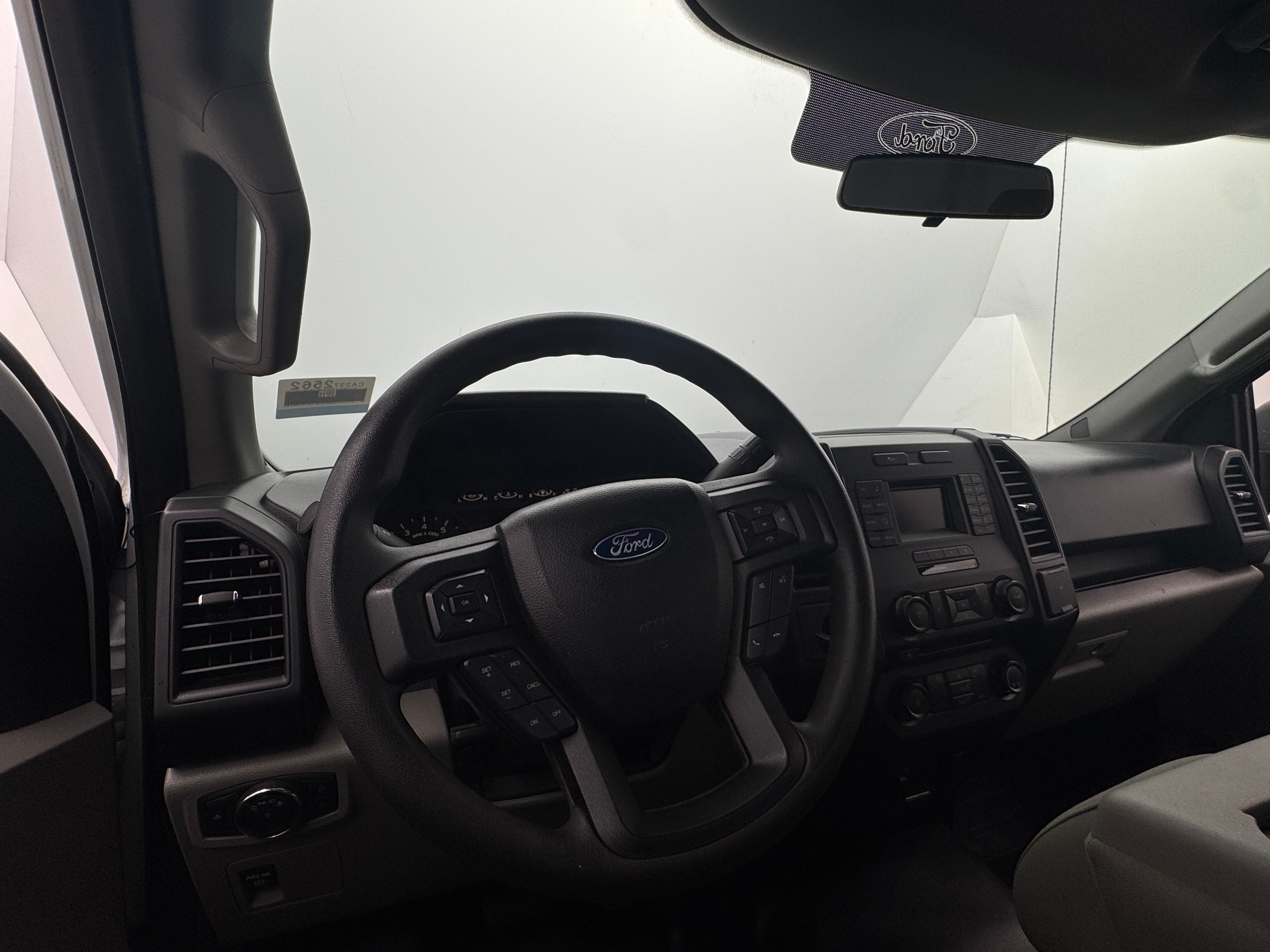 2017 Ford Econoline E-150 5