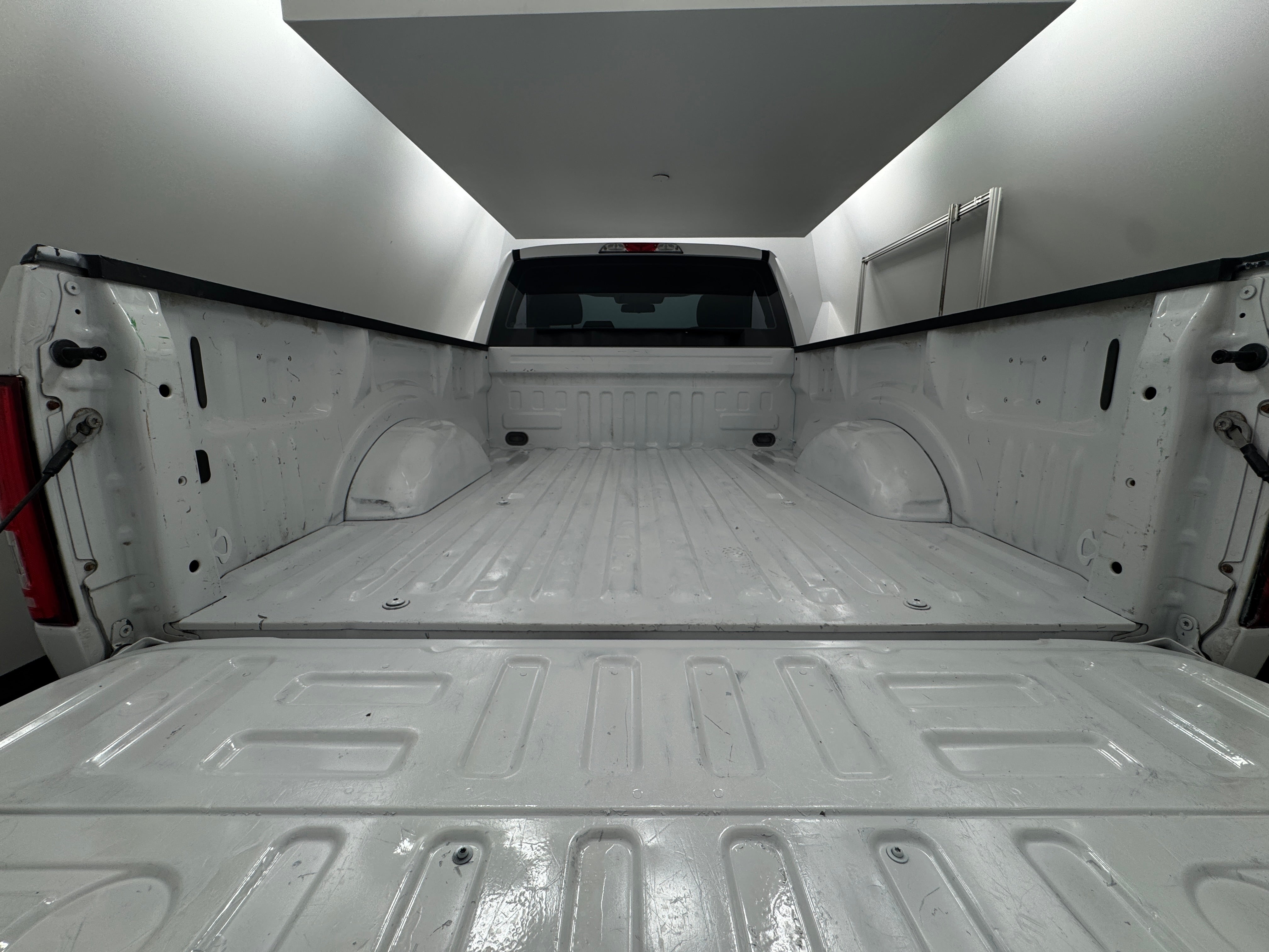2017 Ford Econoline E-150 6