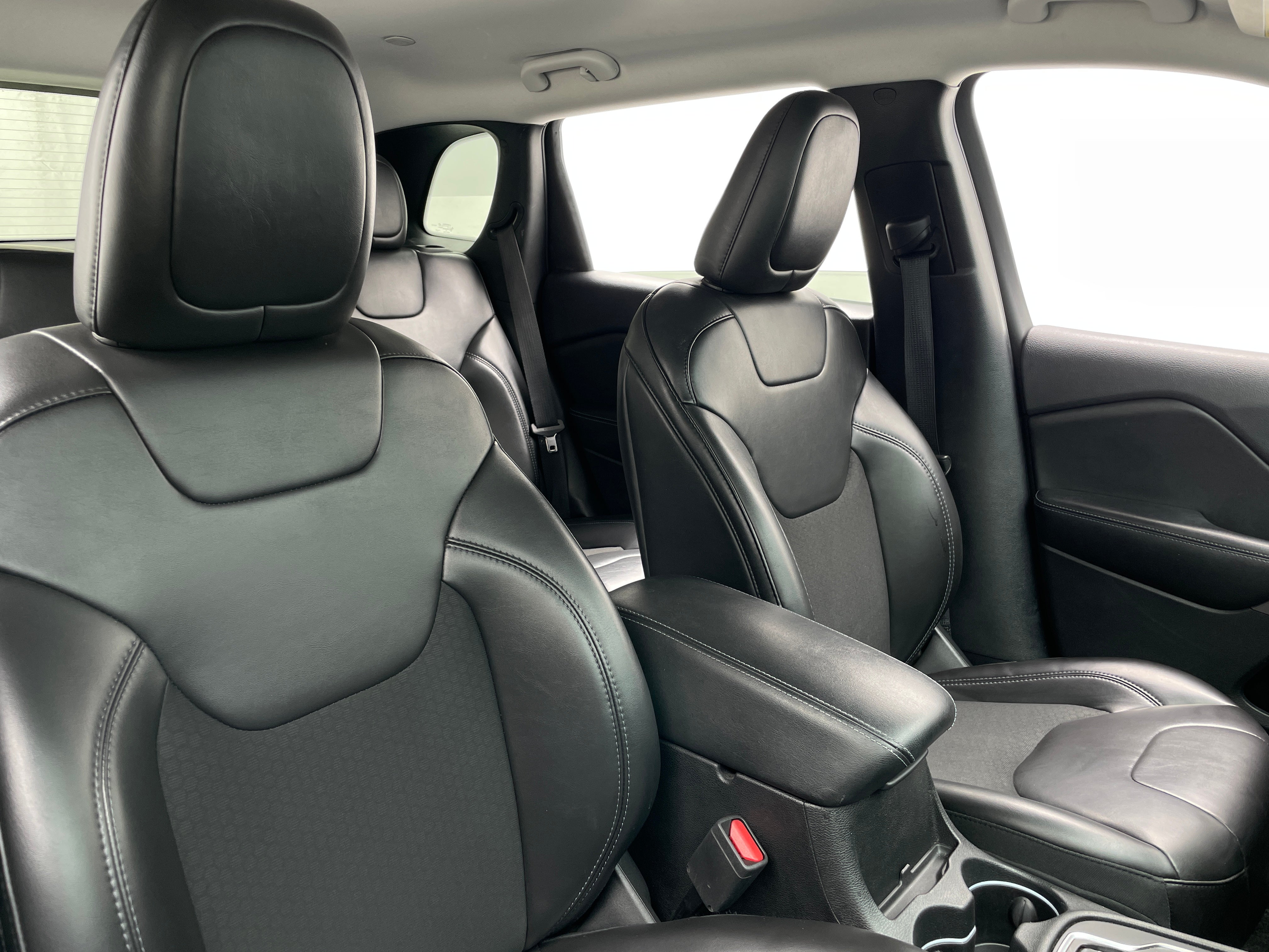 2019 Jeep Cherokee Latitude 2