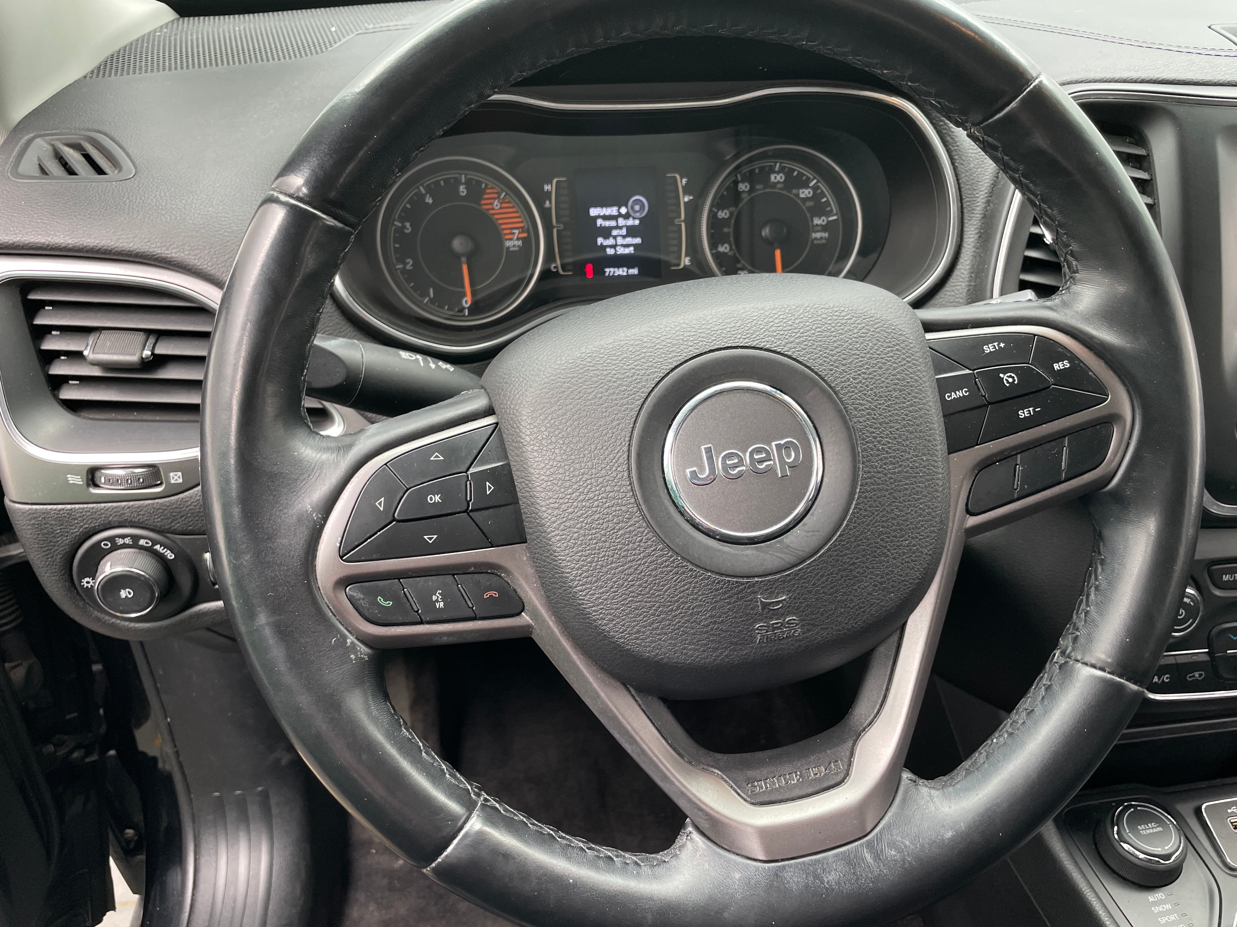 2019 Jeep Cherokee Latitude 5