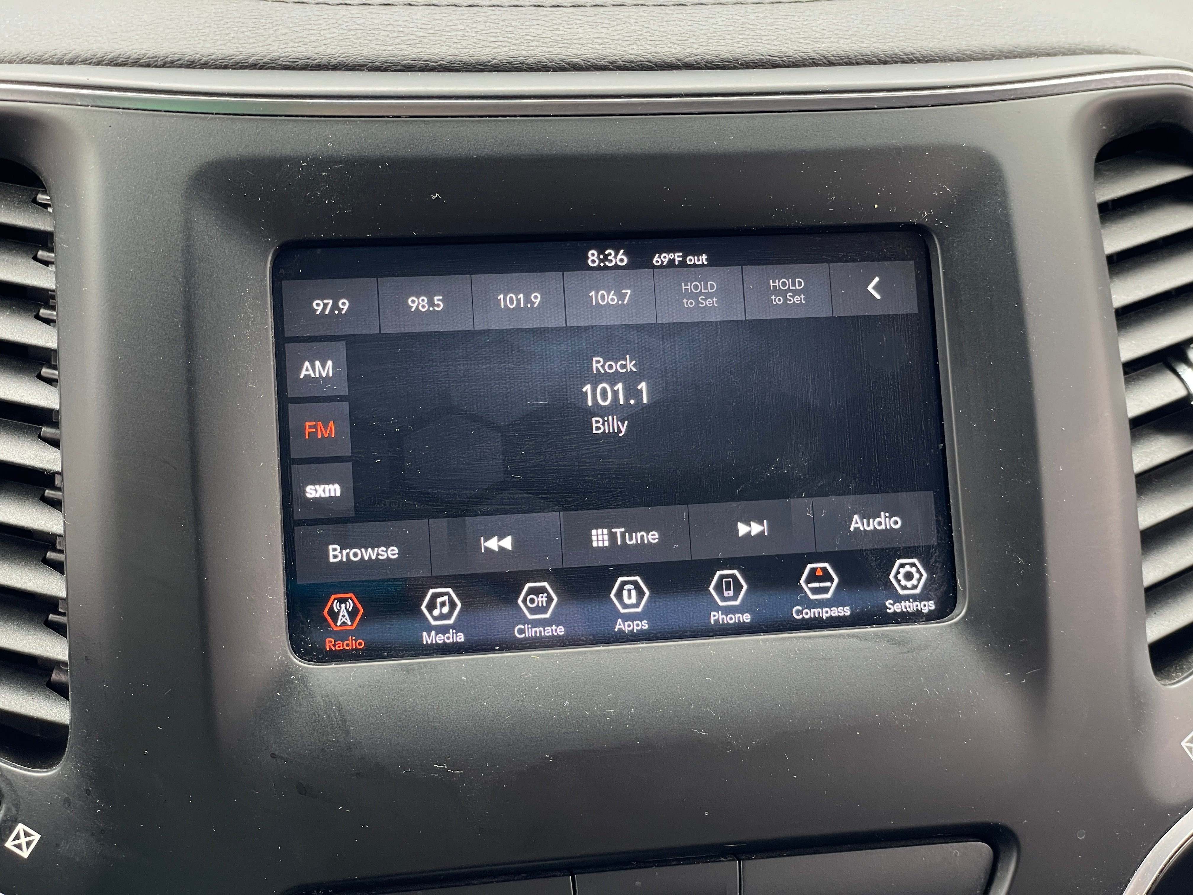 2019 Jeep Cherokee Latitude 4