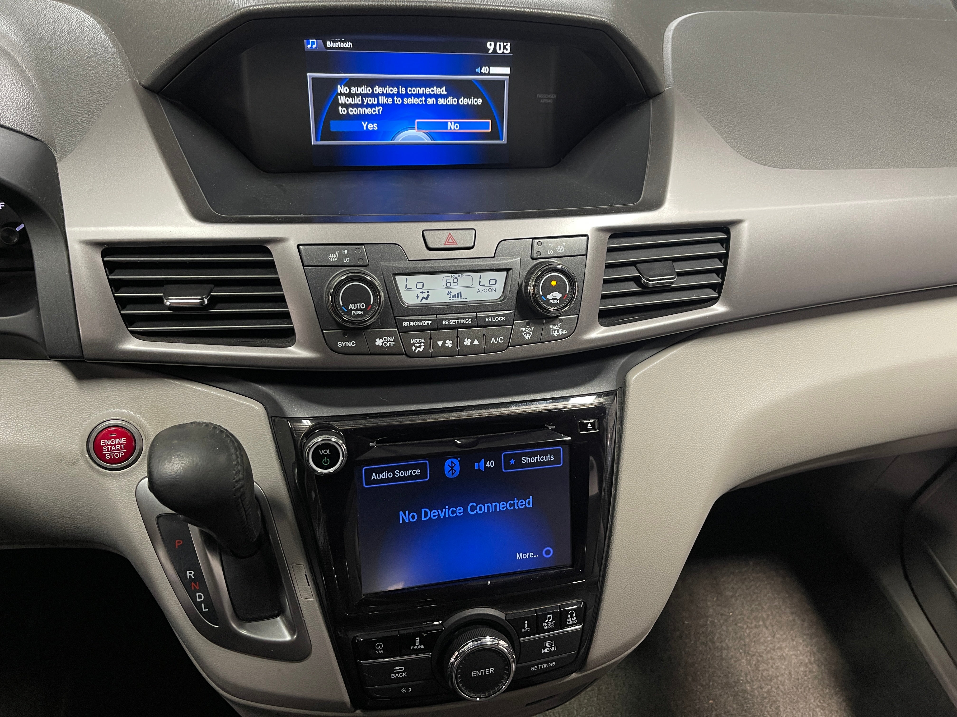 2016 Honda Odyssey Touring 3