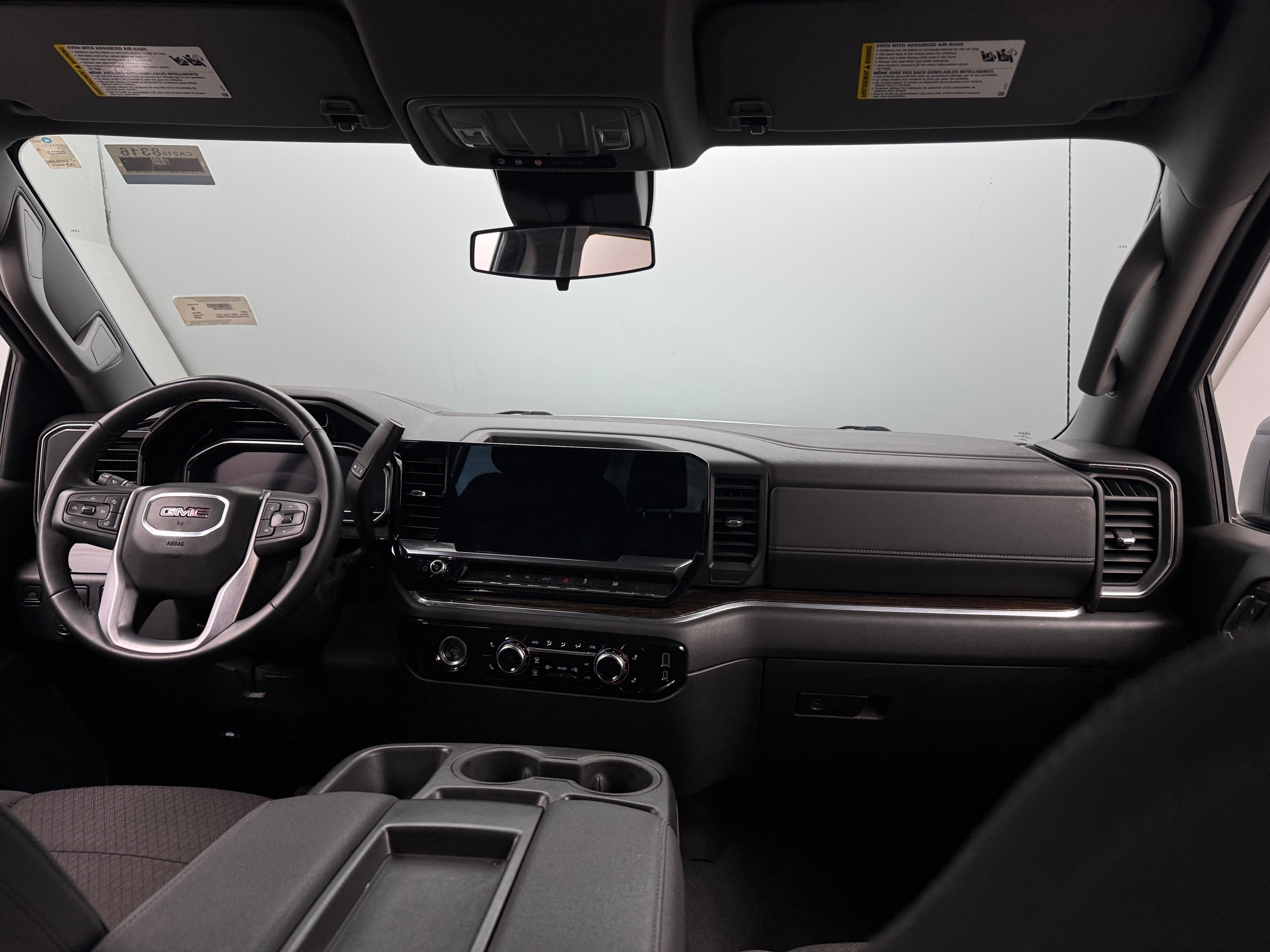 2023 GMC Sierra 1500 Elevation 3