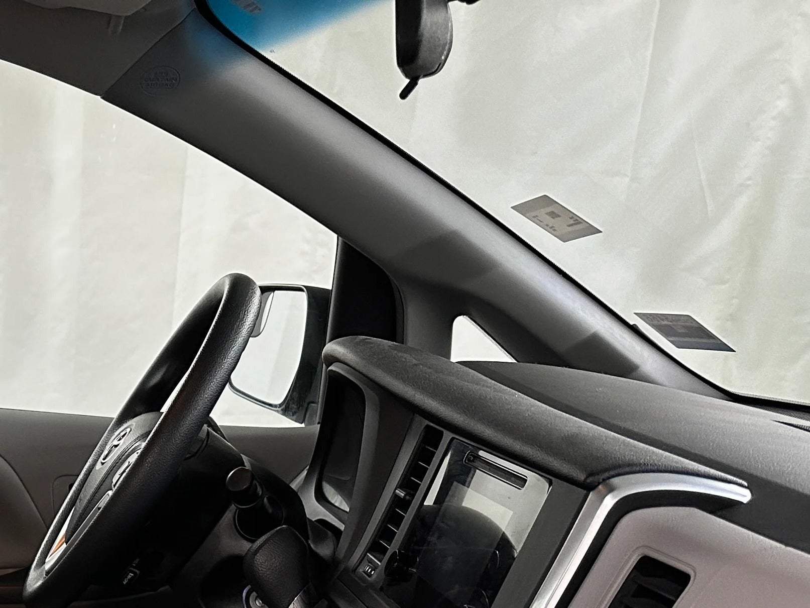 2015 Toyota Sienna L 3
