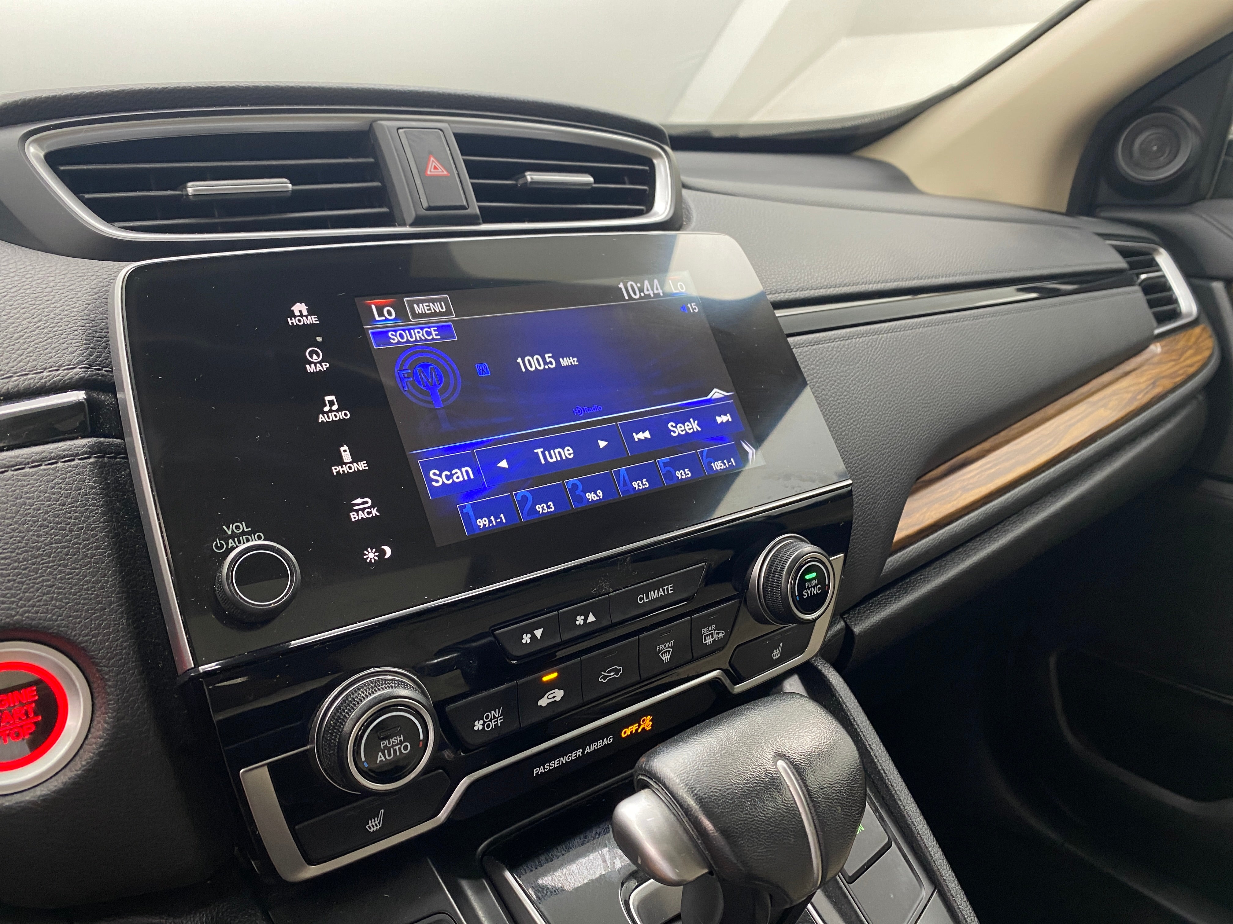 2018 Honda CR-V Touring 3
