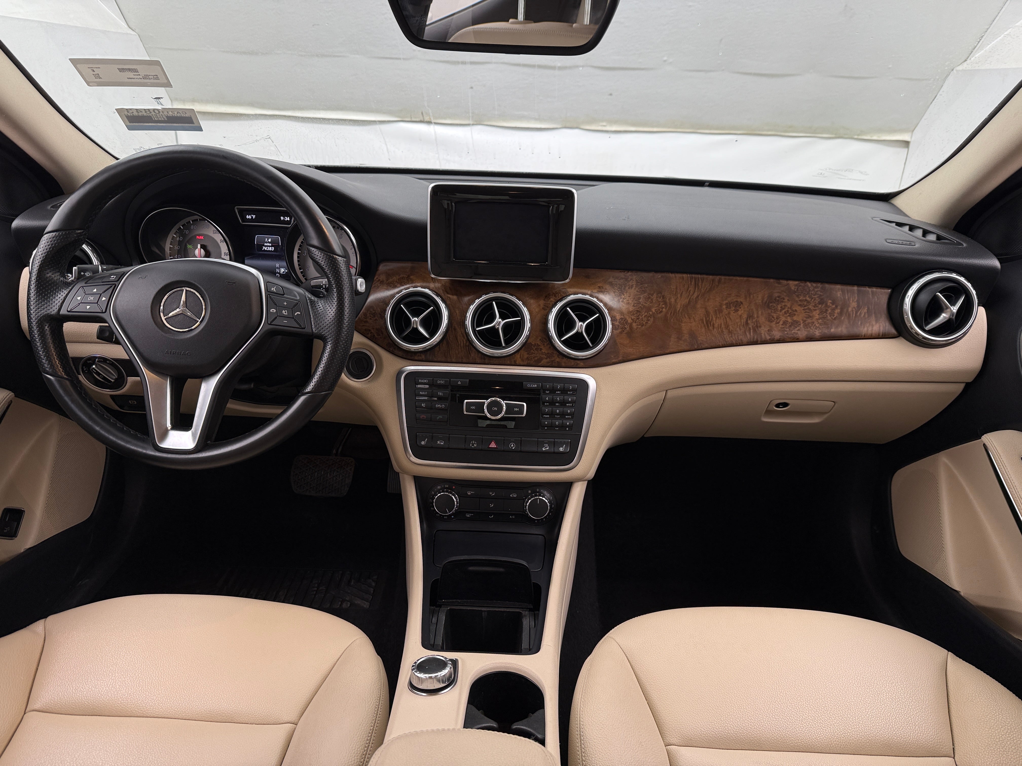 2015 Mercedes-Benz GLA 250 4MATIC 3
