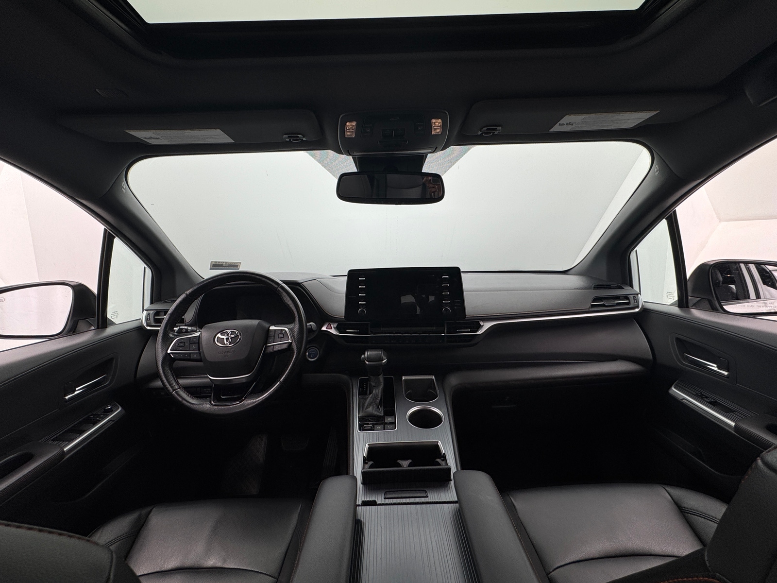 Thumbnail: 2021 Toyota Sienna - 2