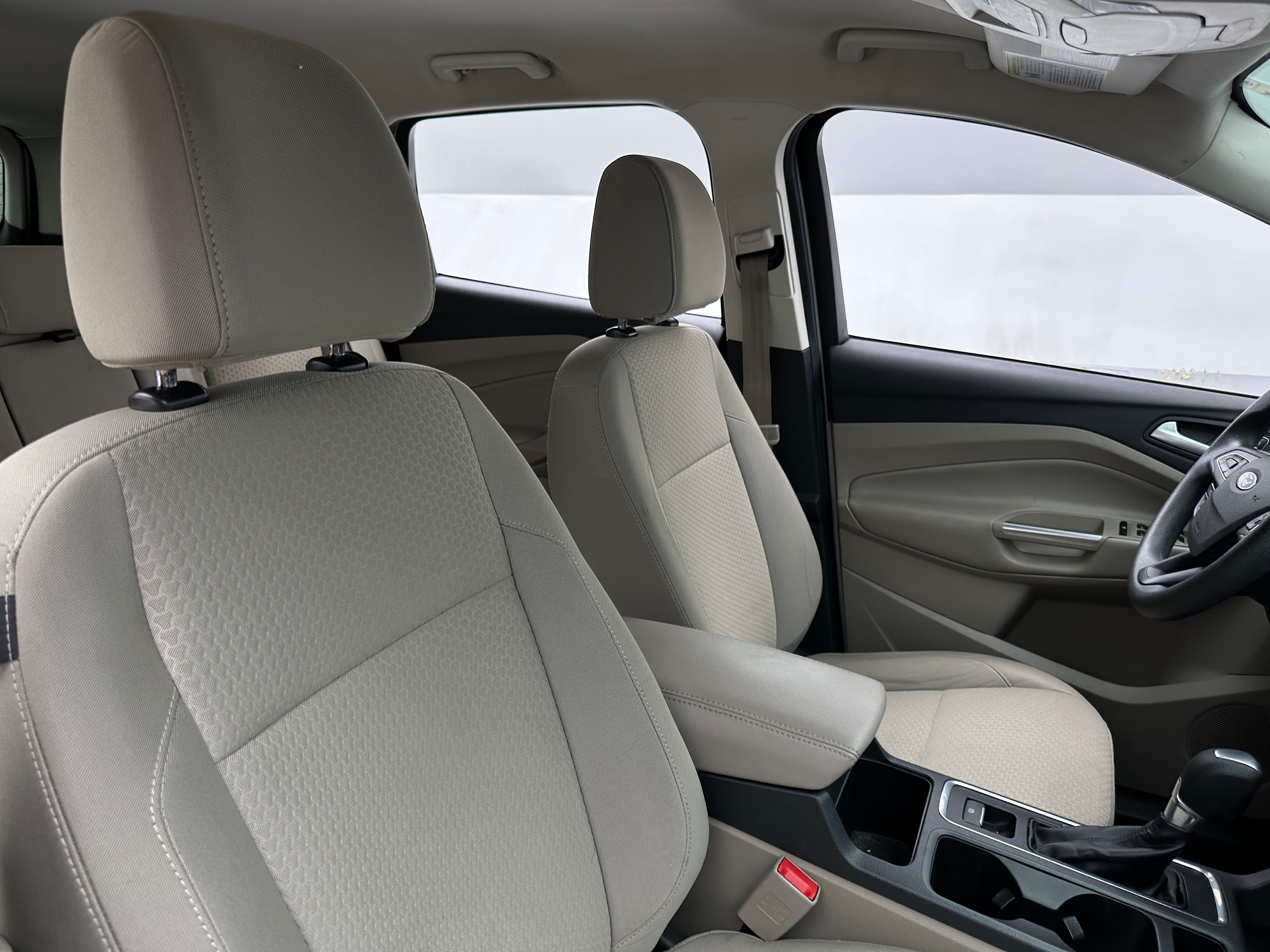 2017 Ford Escape SE 2
