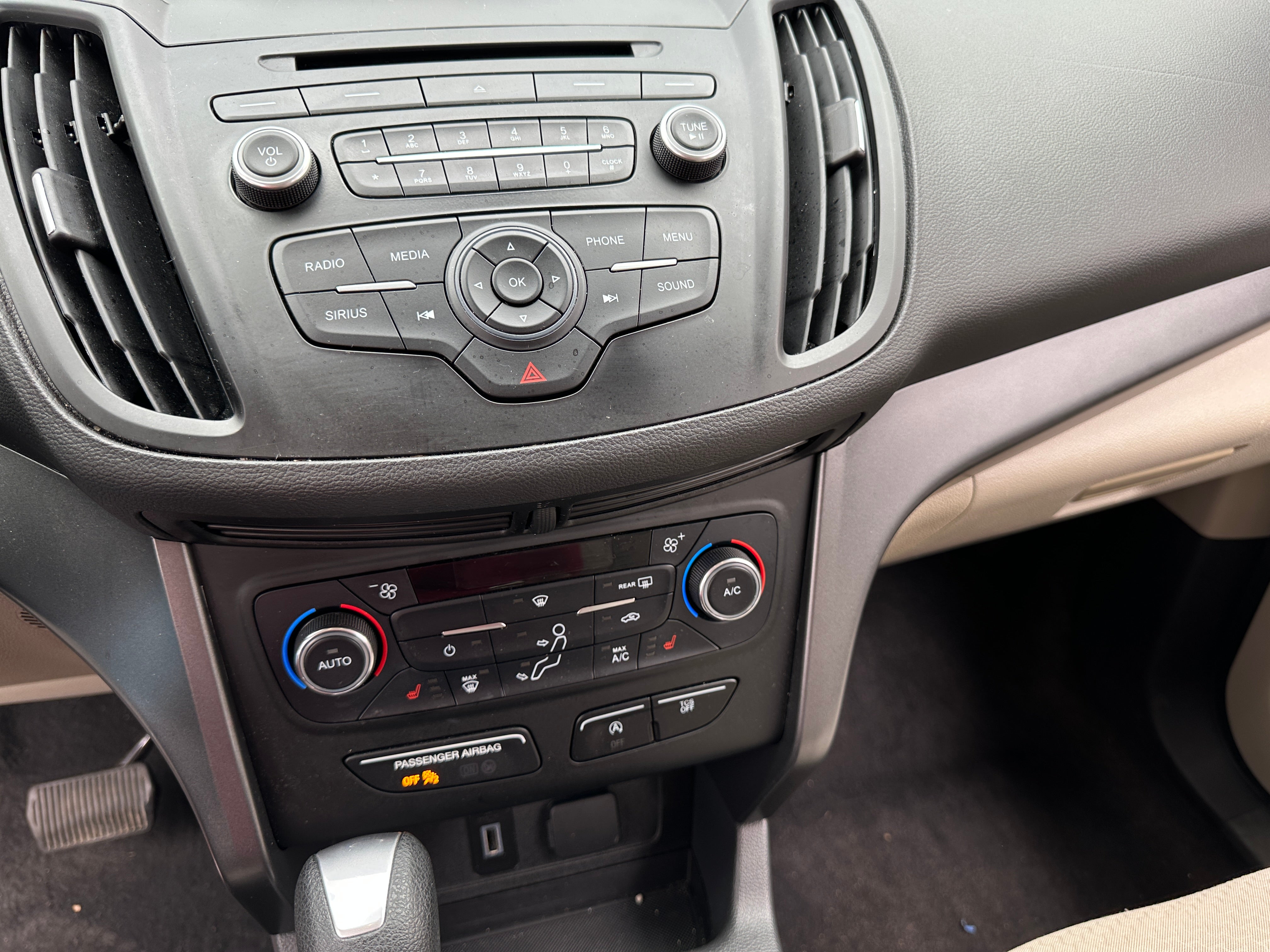 2017 Ford Escape SE 4