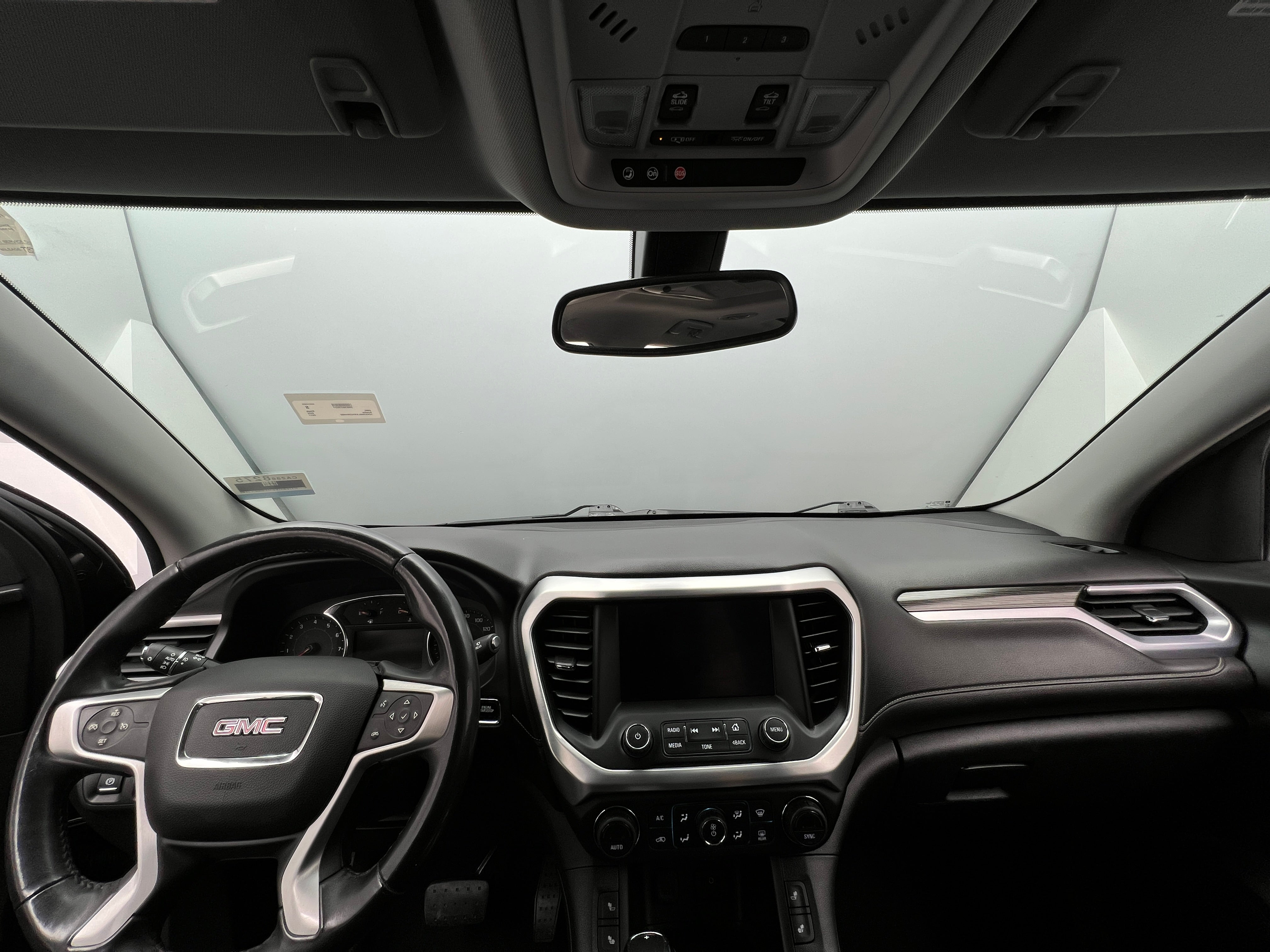 2017 GMC Acadia SLT 2