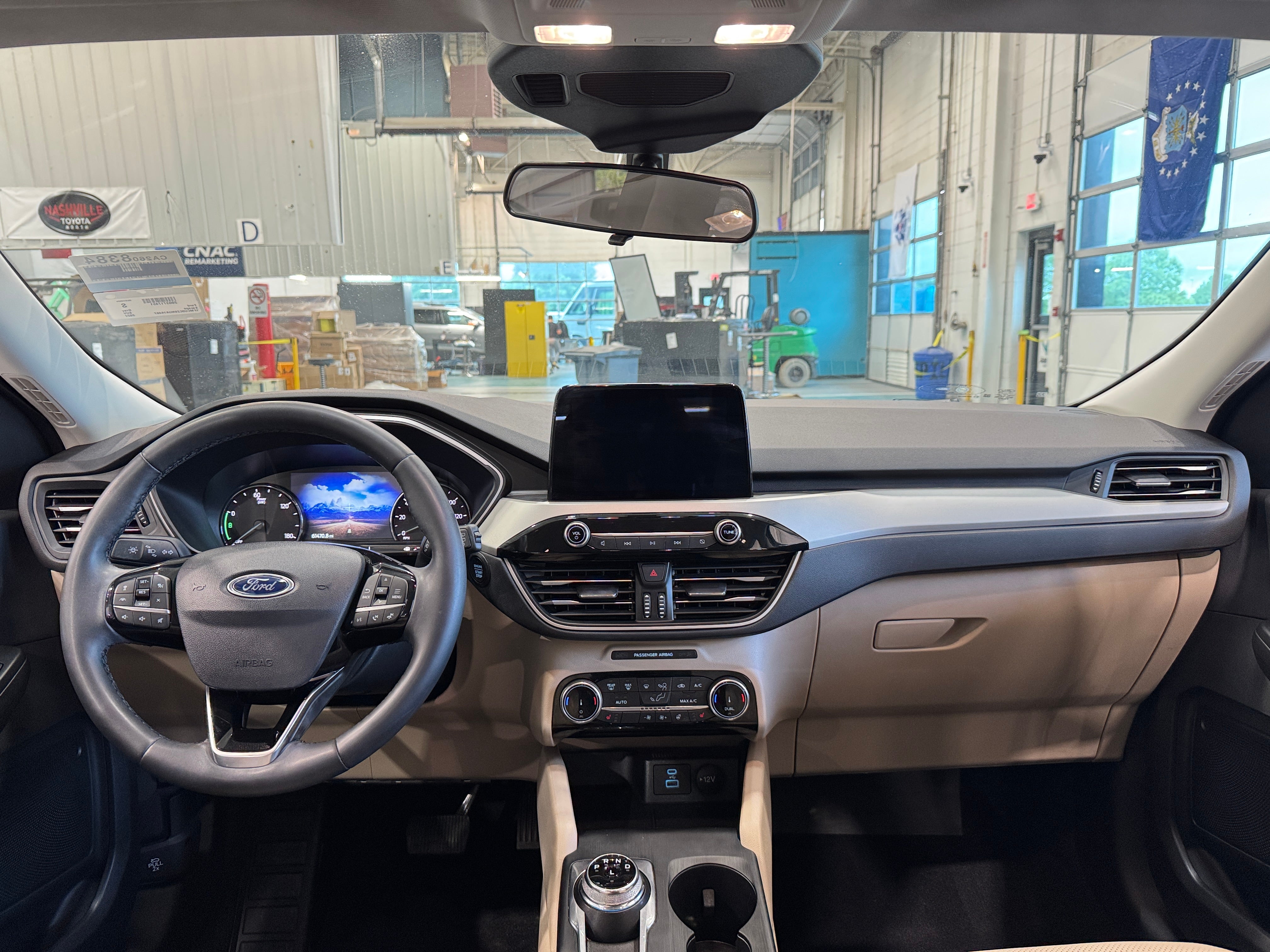 2022 Ford Escape SE Sport Hybrid 2