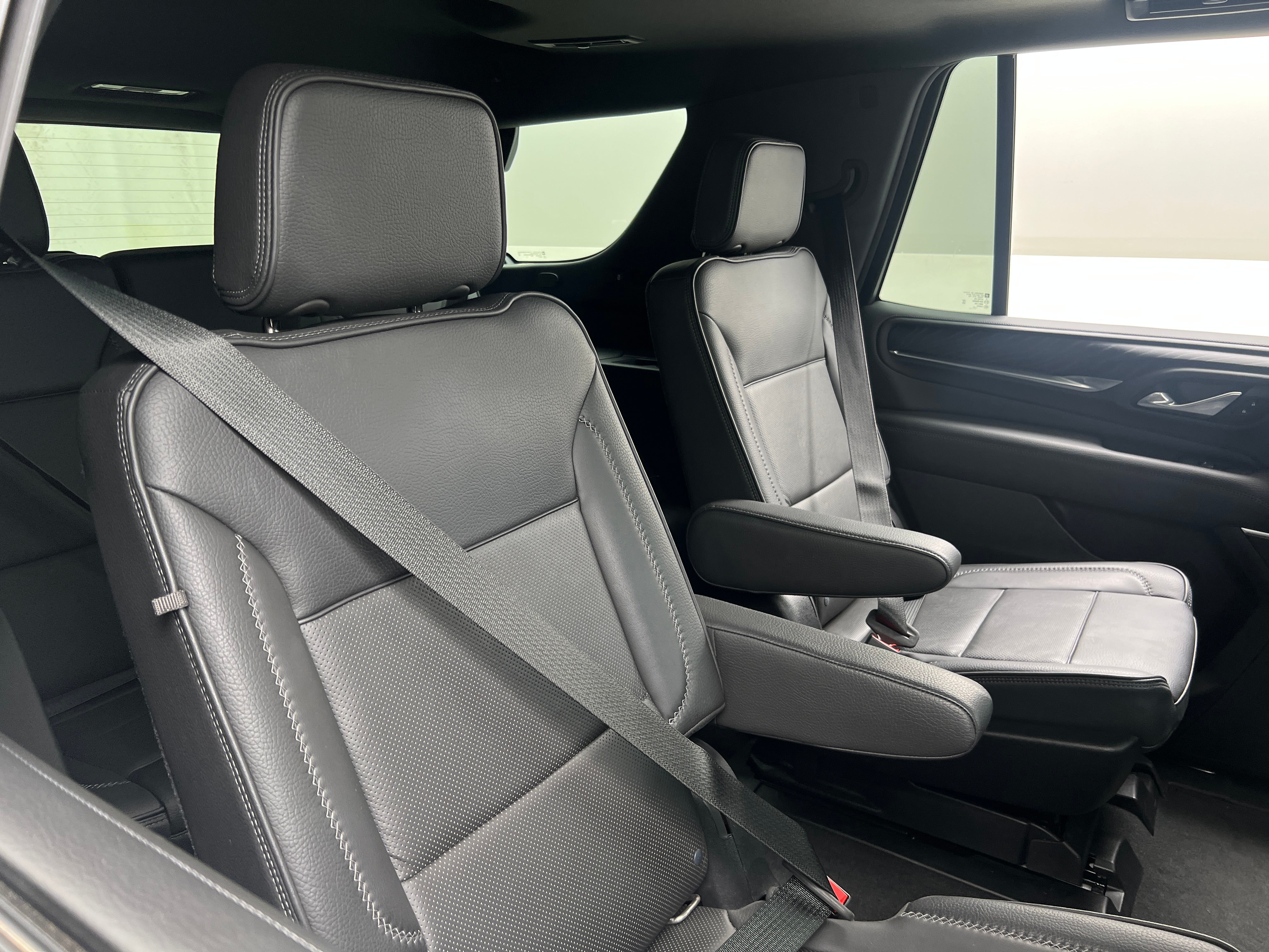 2021 GMC Yukon Denali 5