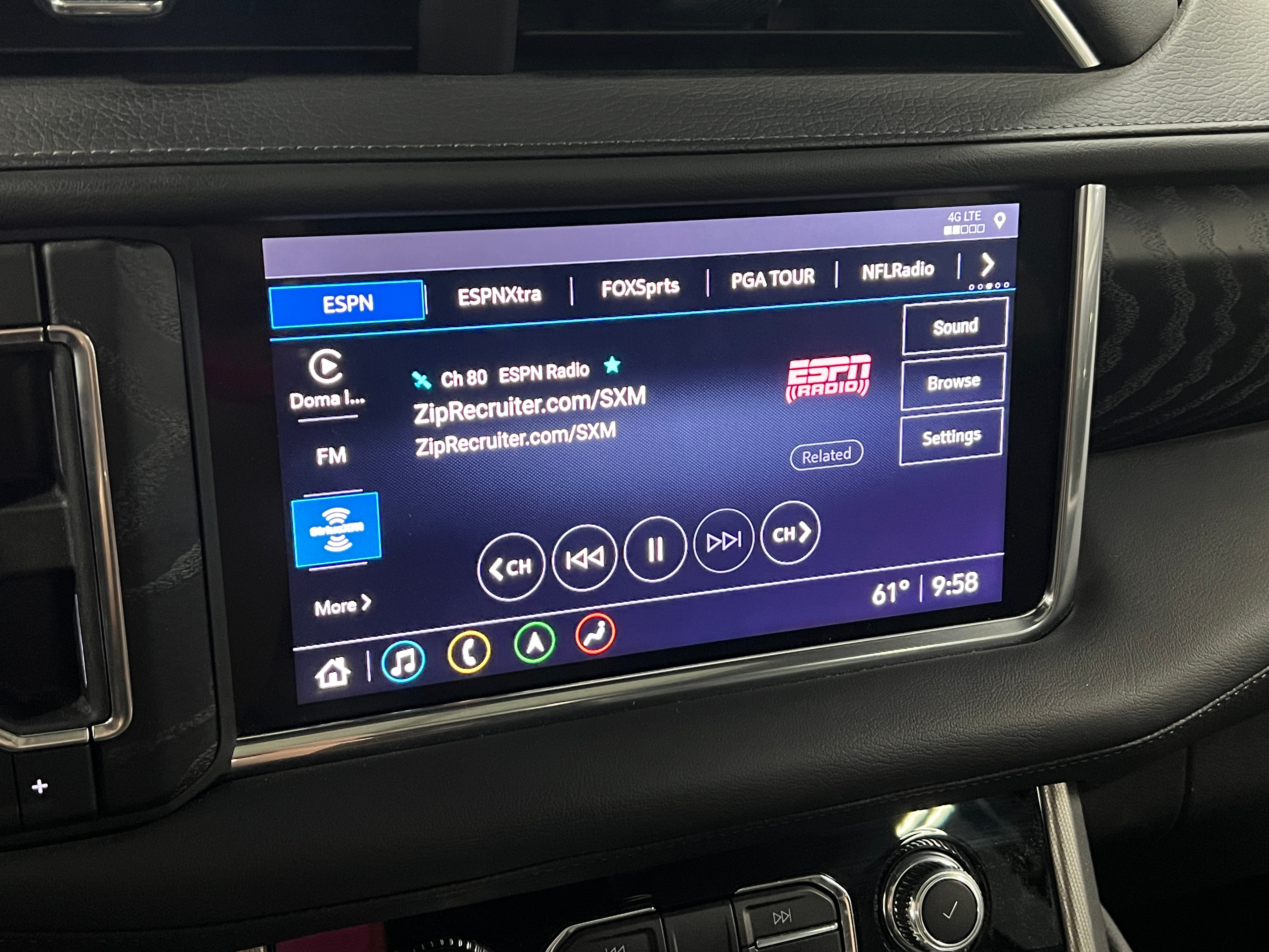 2021 GMC Yukon Denali 3