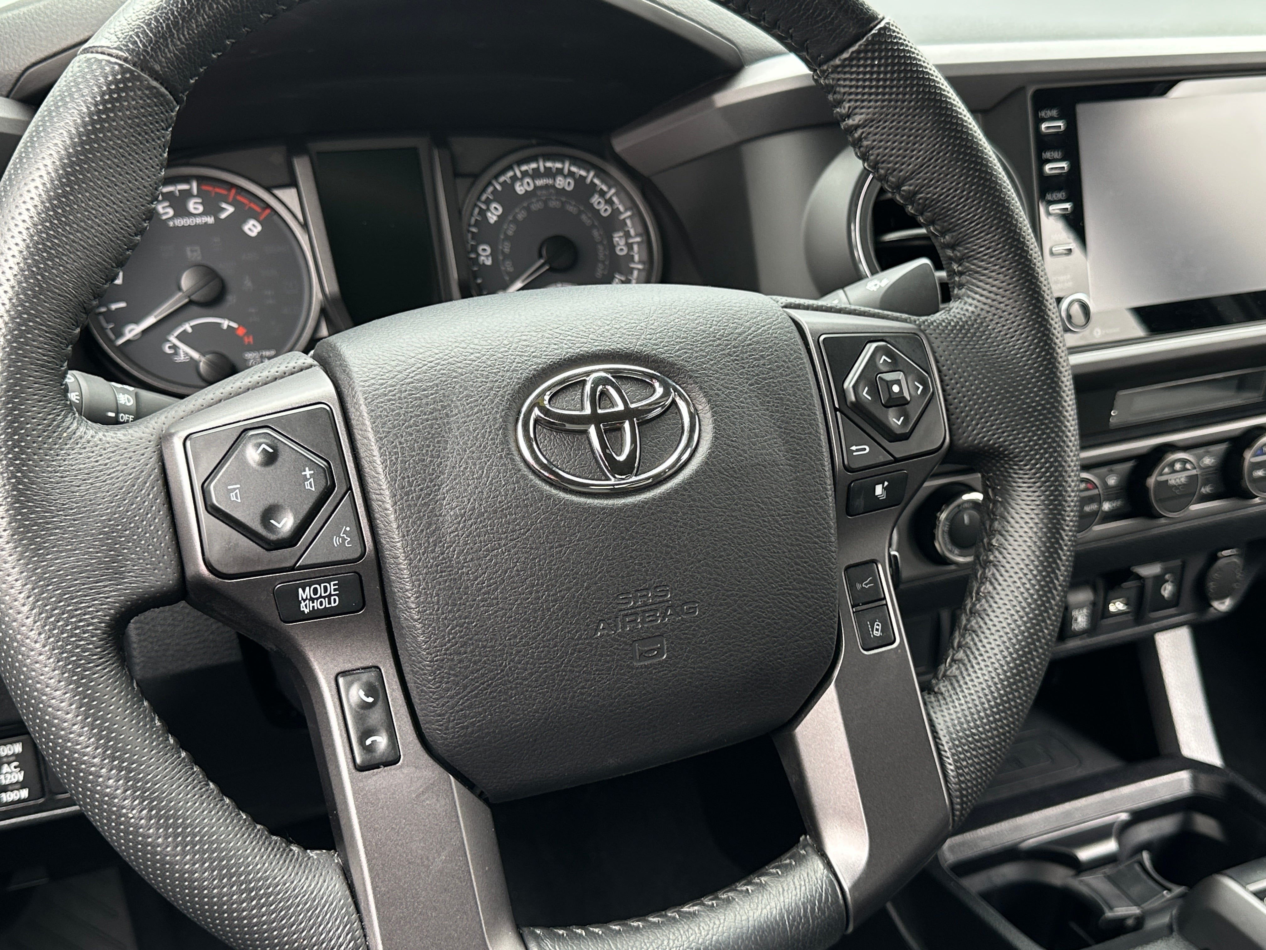 2022 Toyota Tacoma TRD Sport 5
