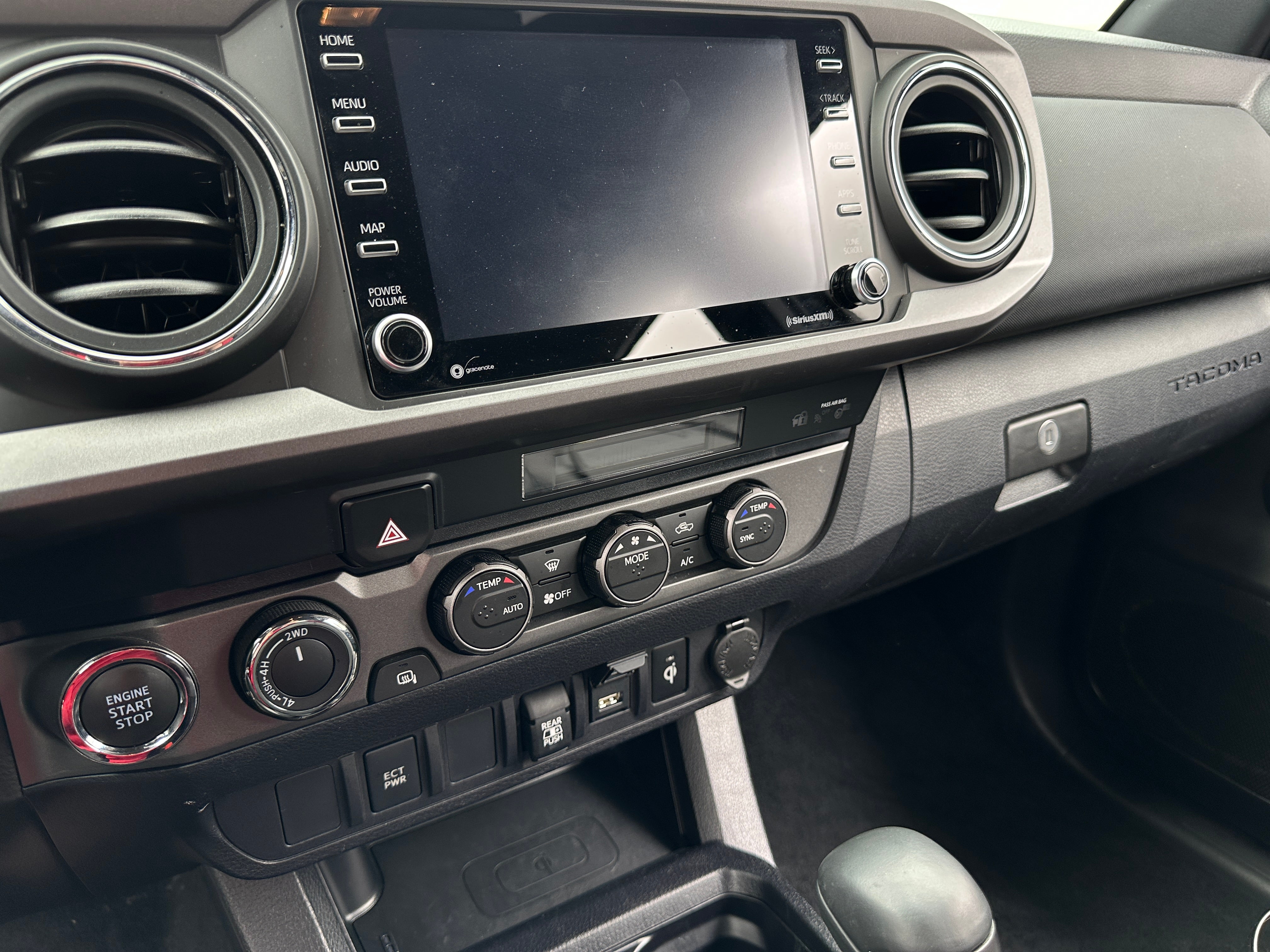 2022 Toyota Tacoma TRD Sport 4