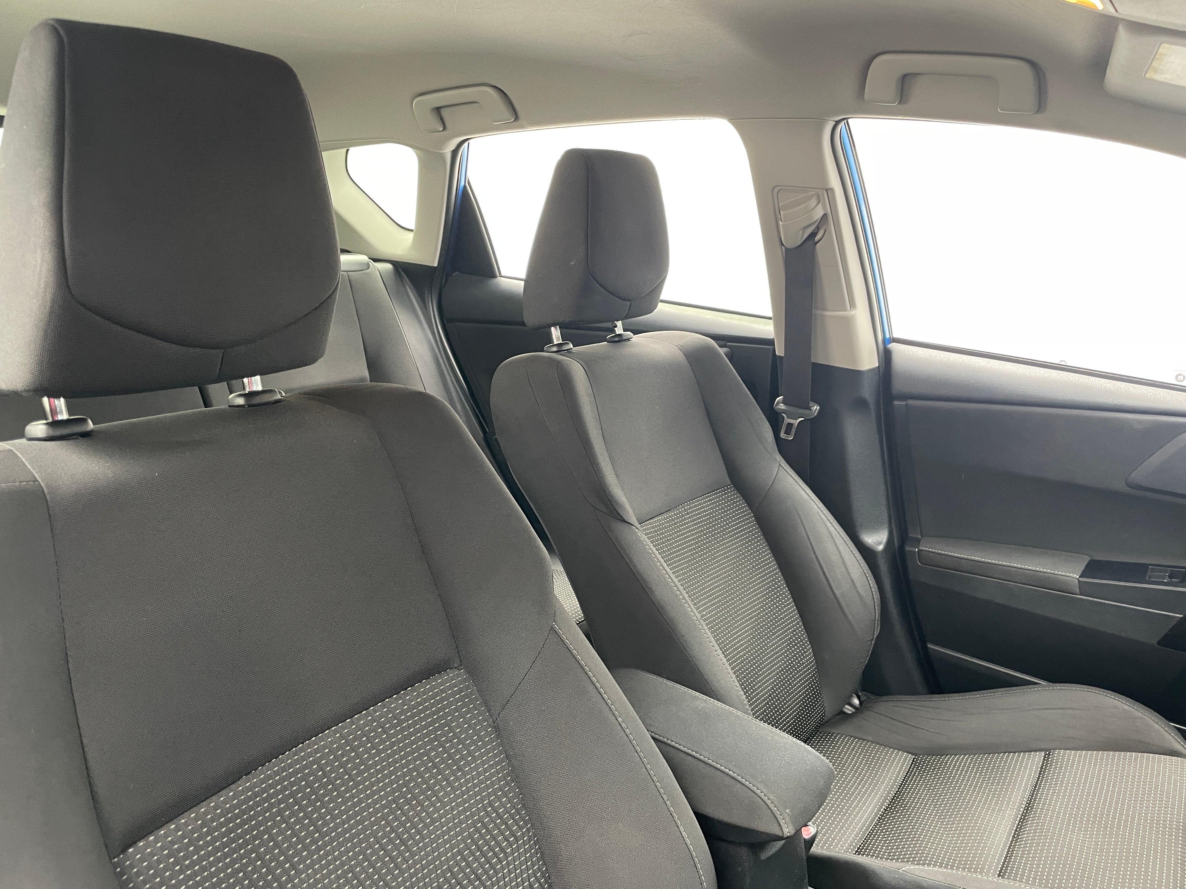 2016 Scion iM Base 2