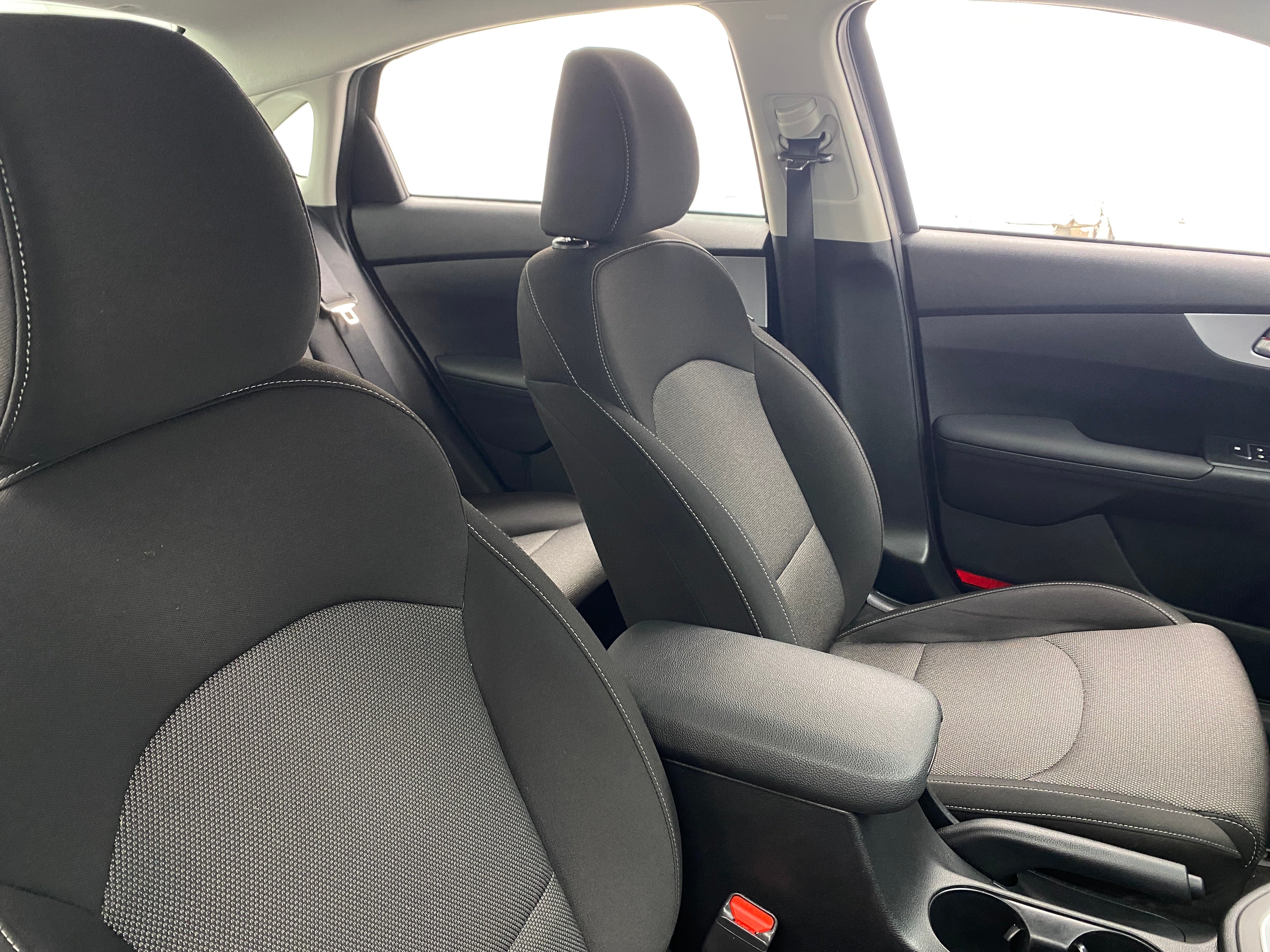 2024 Kia Forte LXS 2