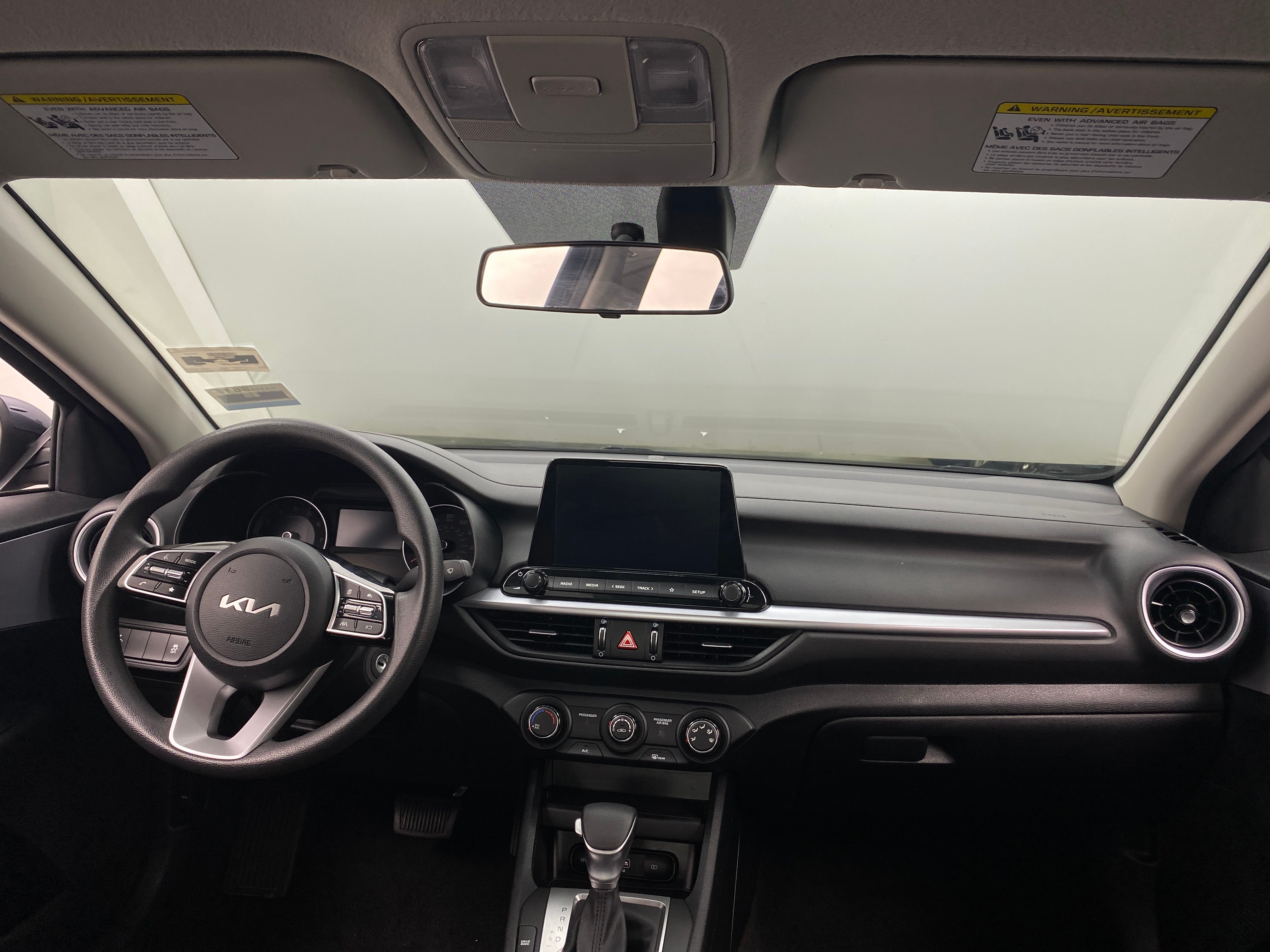 2024 Kia Forte LXS 3