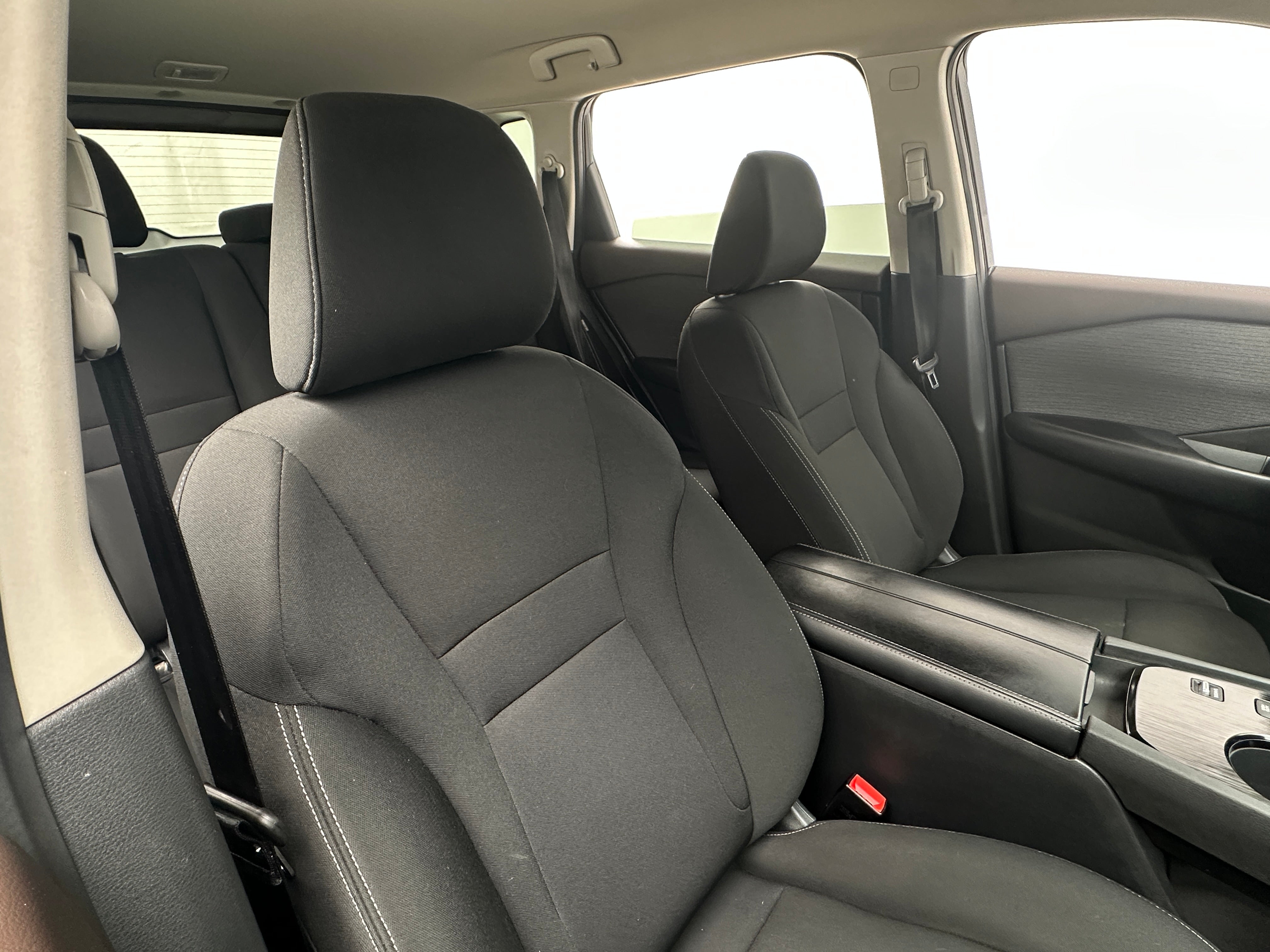 2023 Nissan Rogue S 2