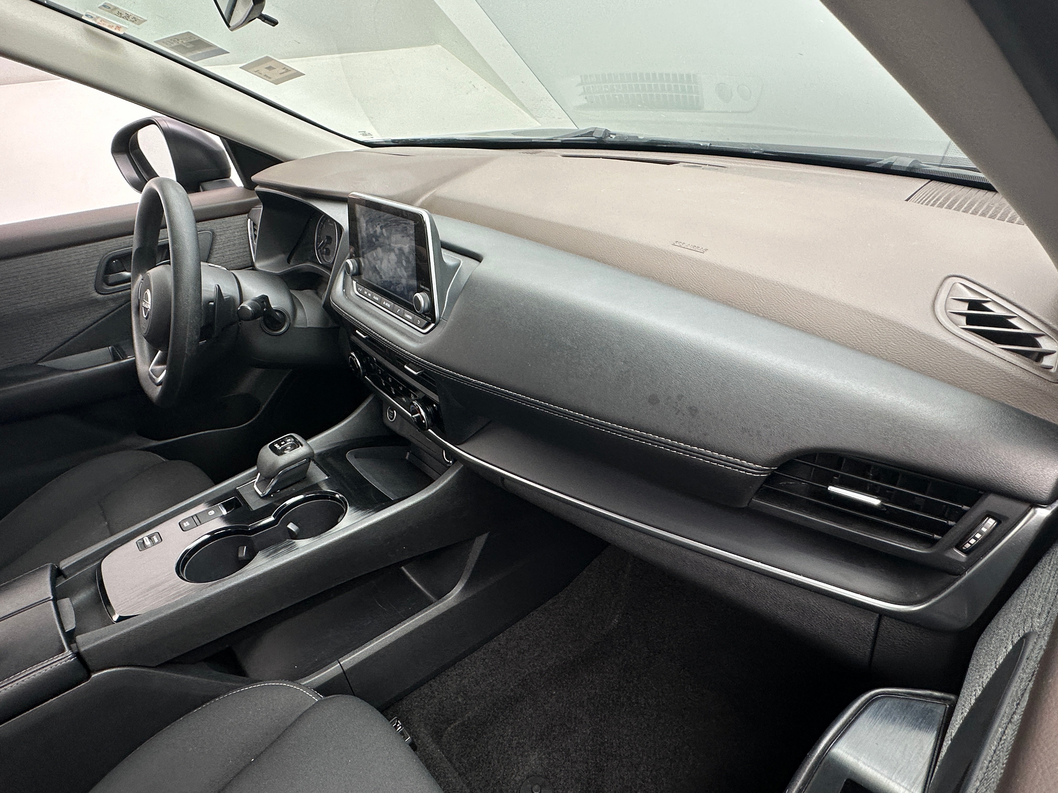 2023 Nissan Rogue S 3