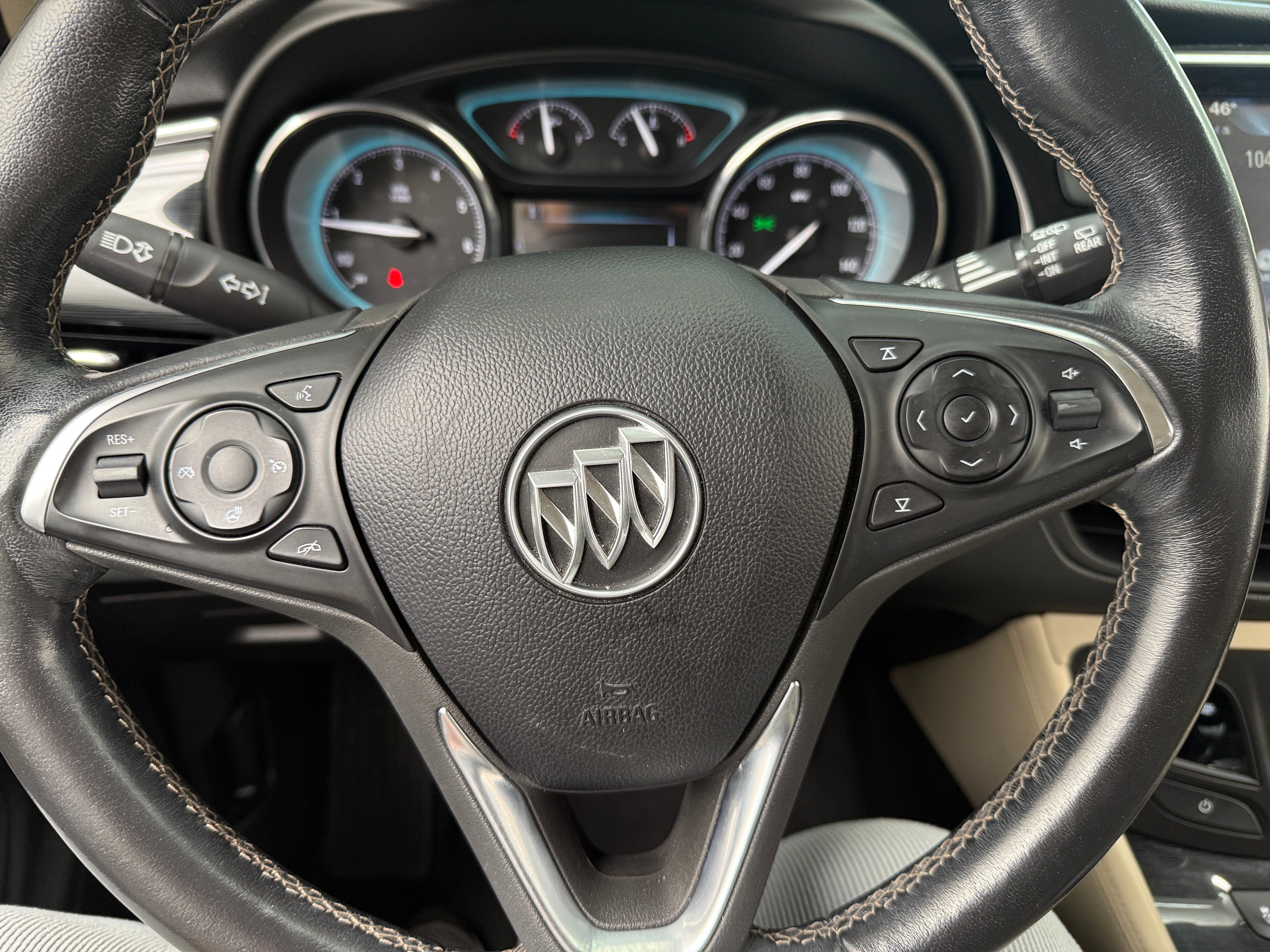 2017 Buick Envision Essence 4