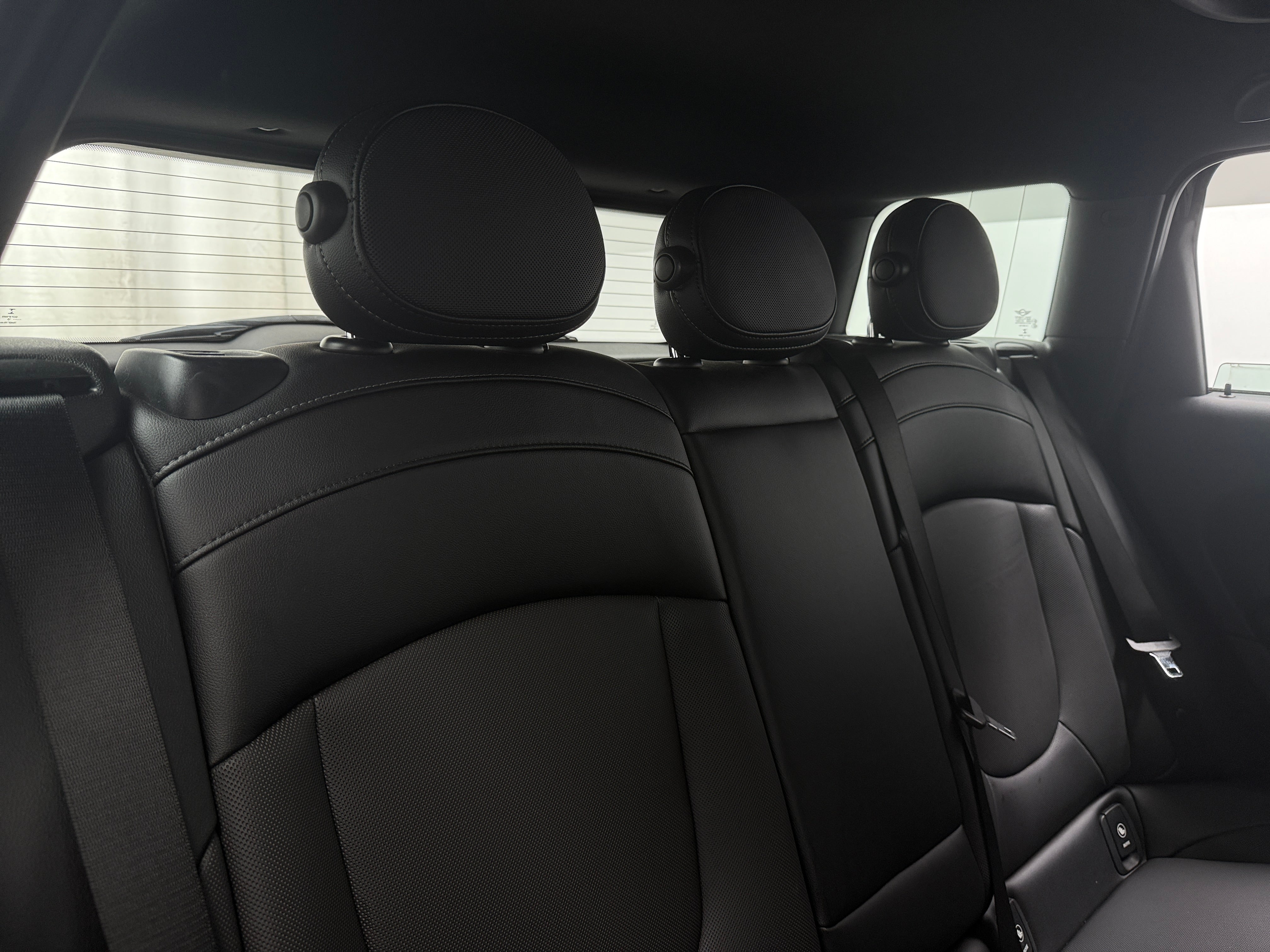 2017 MINI Cooper Clubman  6