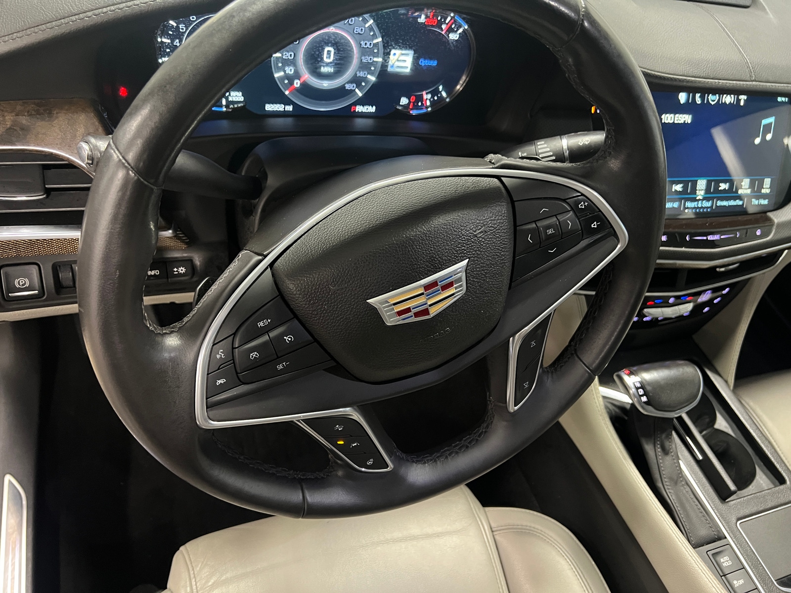 Thumbnail: 2017 Cadillac CT6 - 4