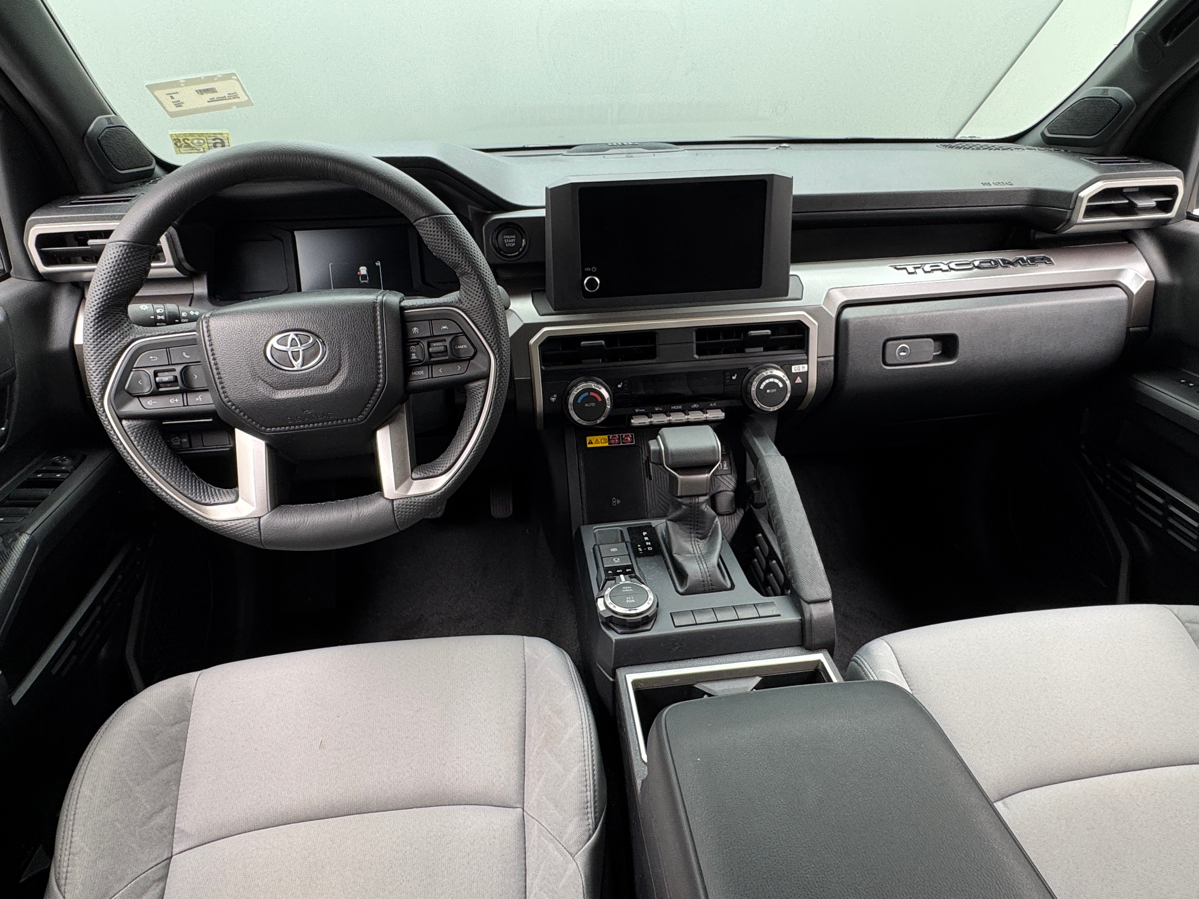 2024 Toyota Tacoma SR5 3