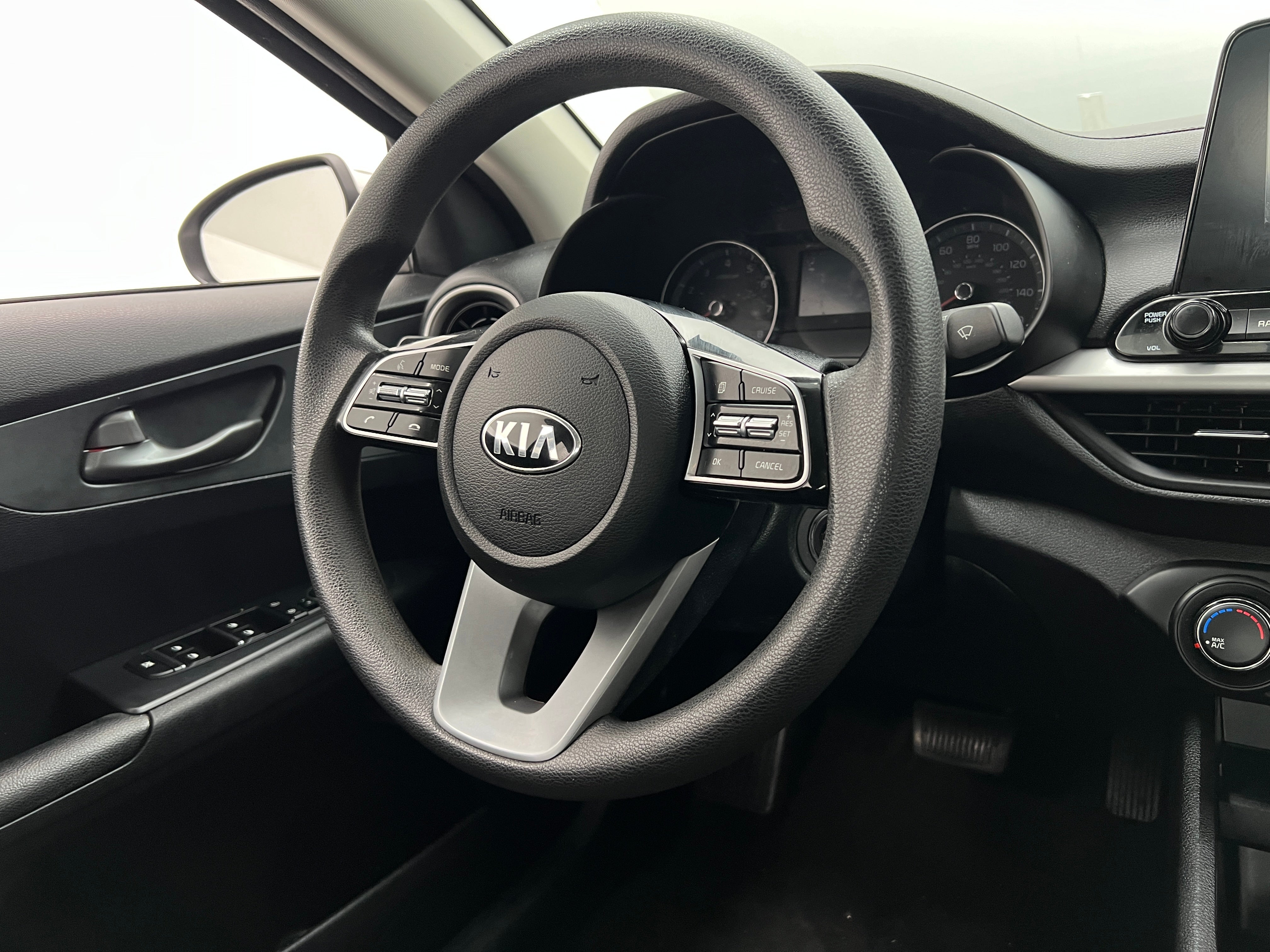 2020 Kia Forte LXS 5