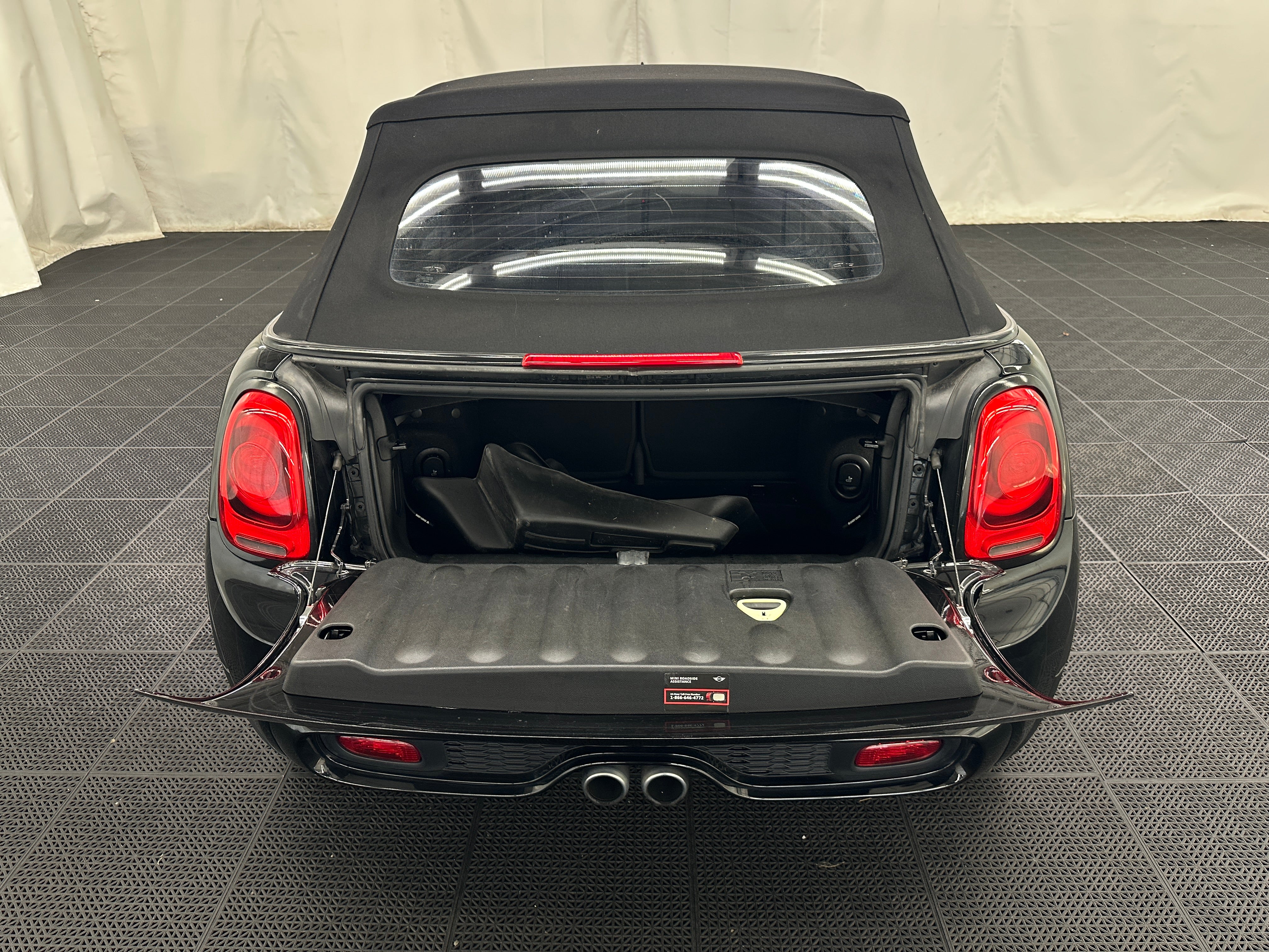 2016 MINI Cooper Convertible S 7