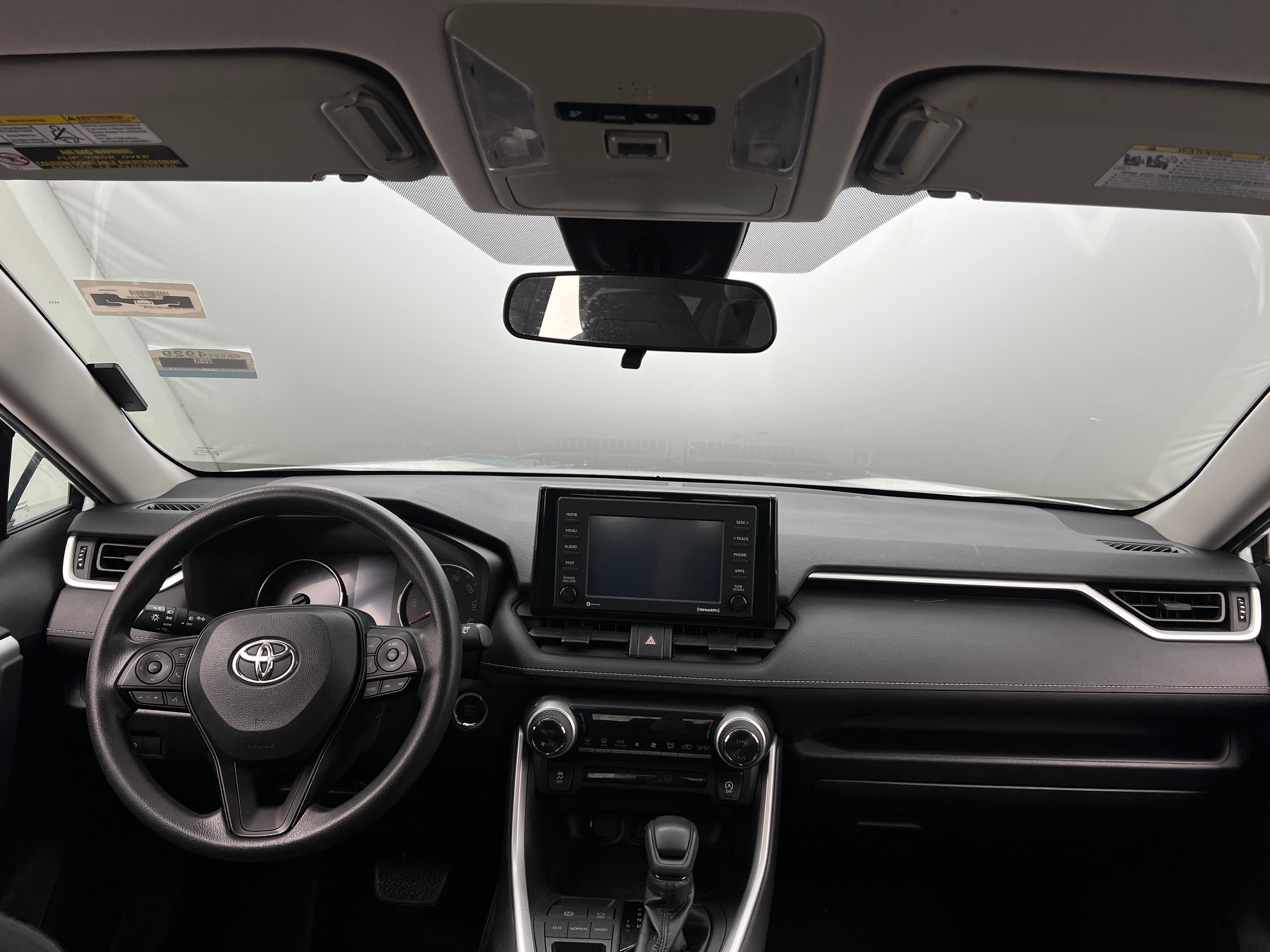 2020 Toyota RAV4 XLE 3