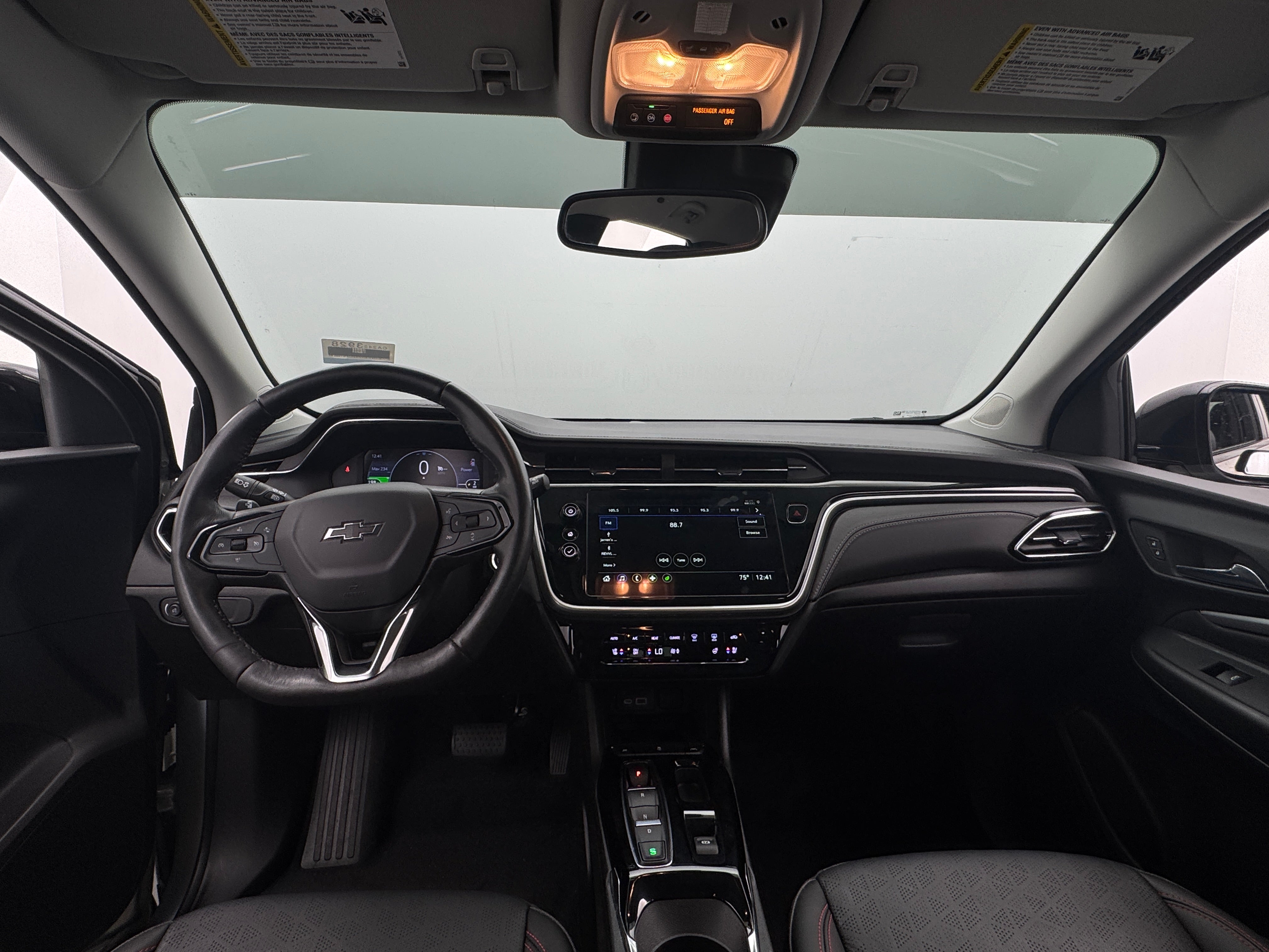 2023 Chevrolet Bolt EUV LT 2