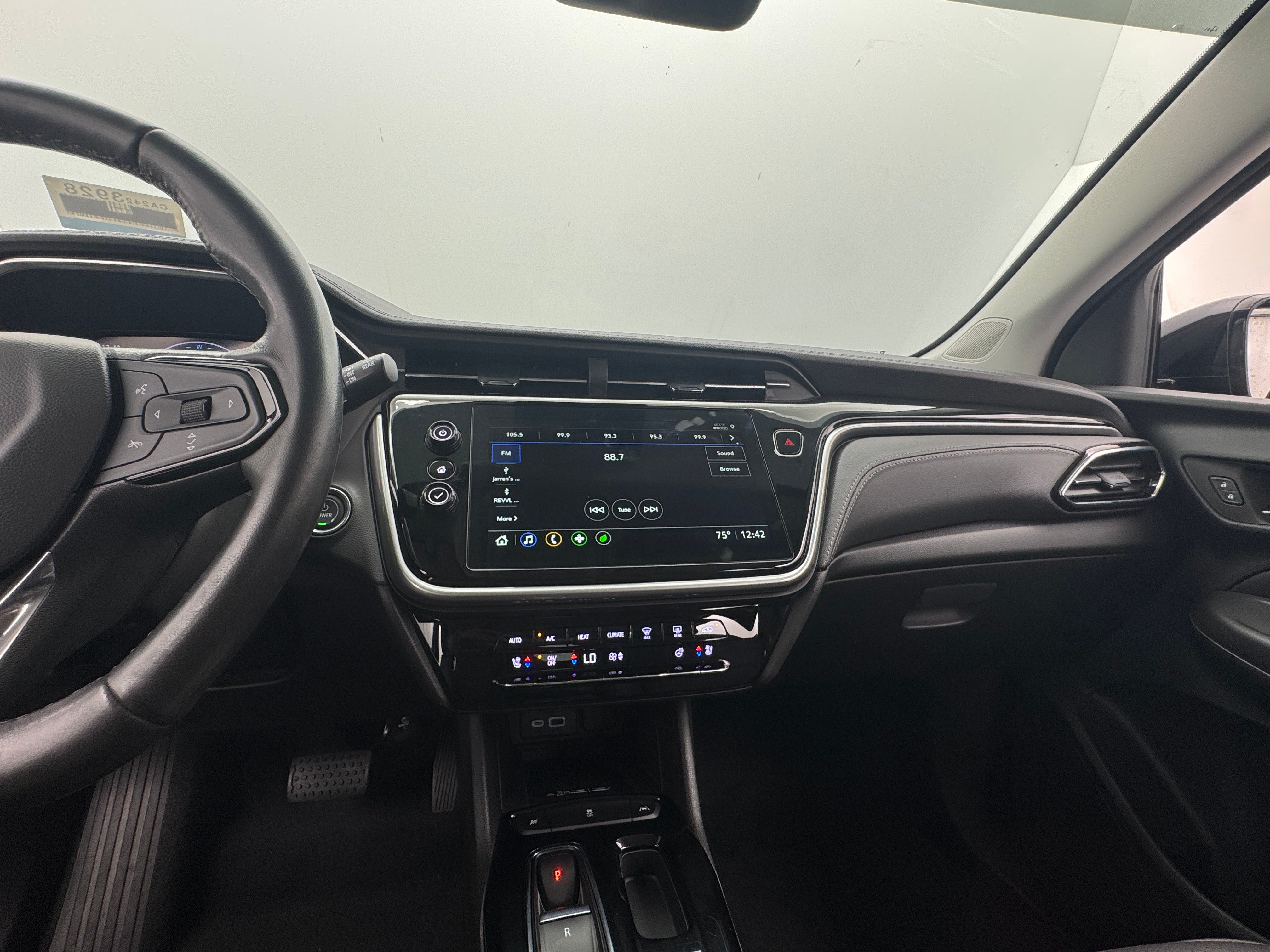 2023 Chevrolet Bolt EUV LT 3