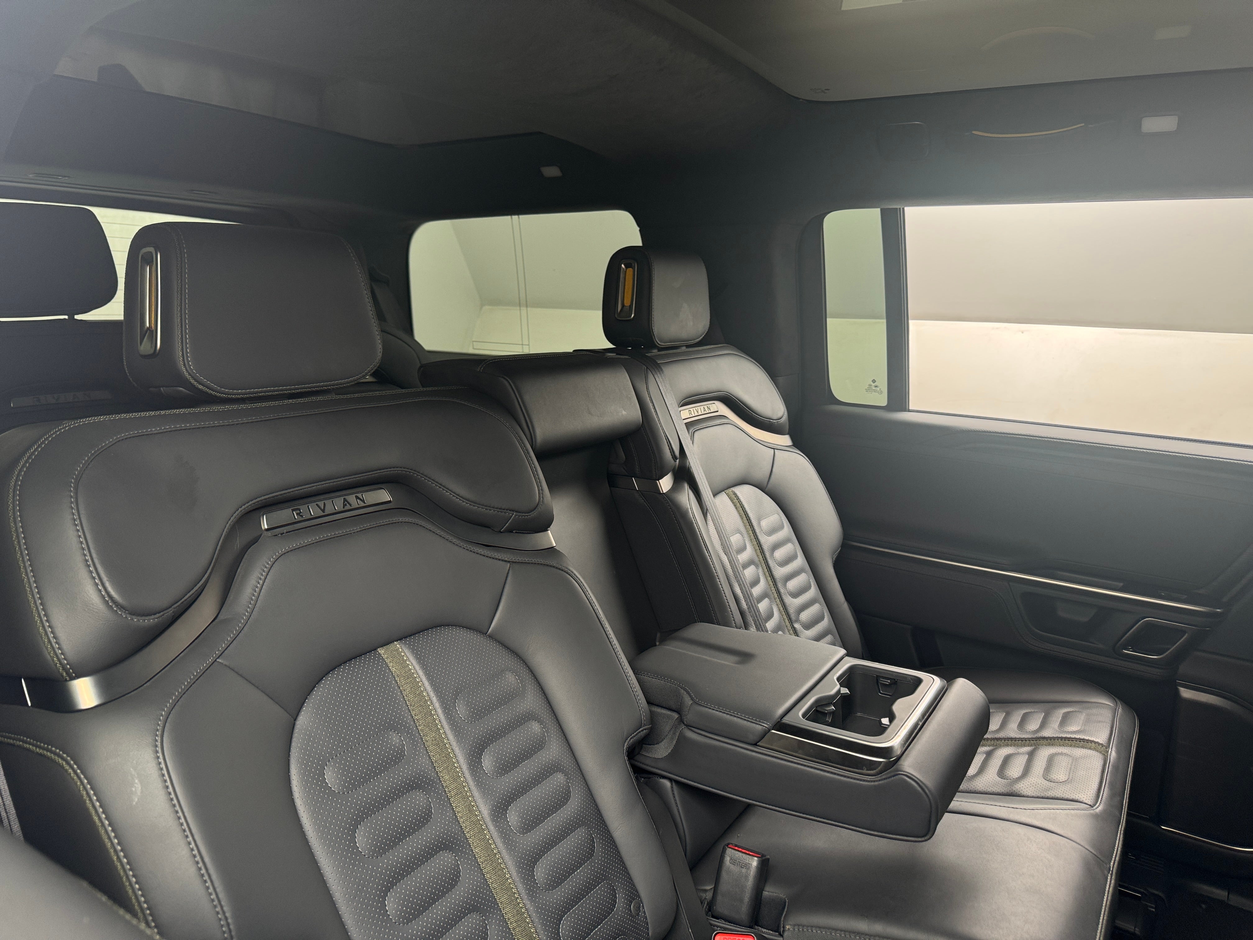 2023 Rivian R1S Adventure 5