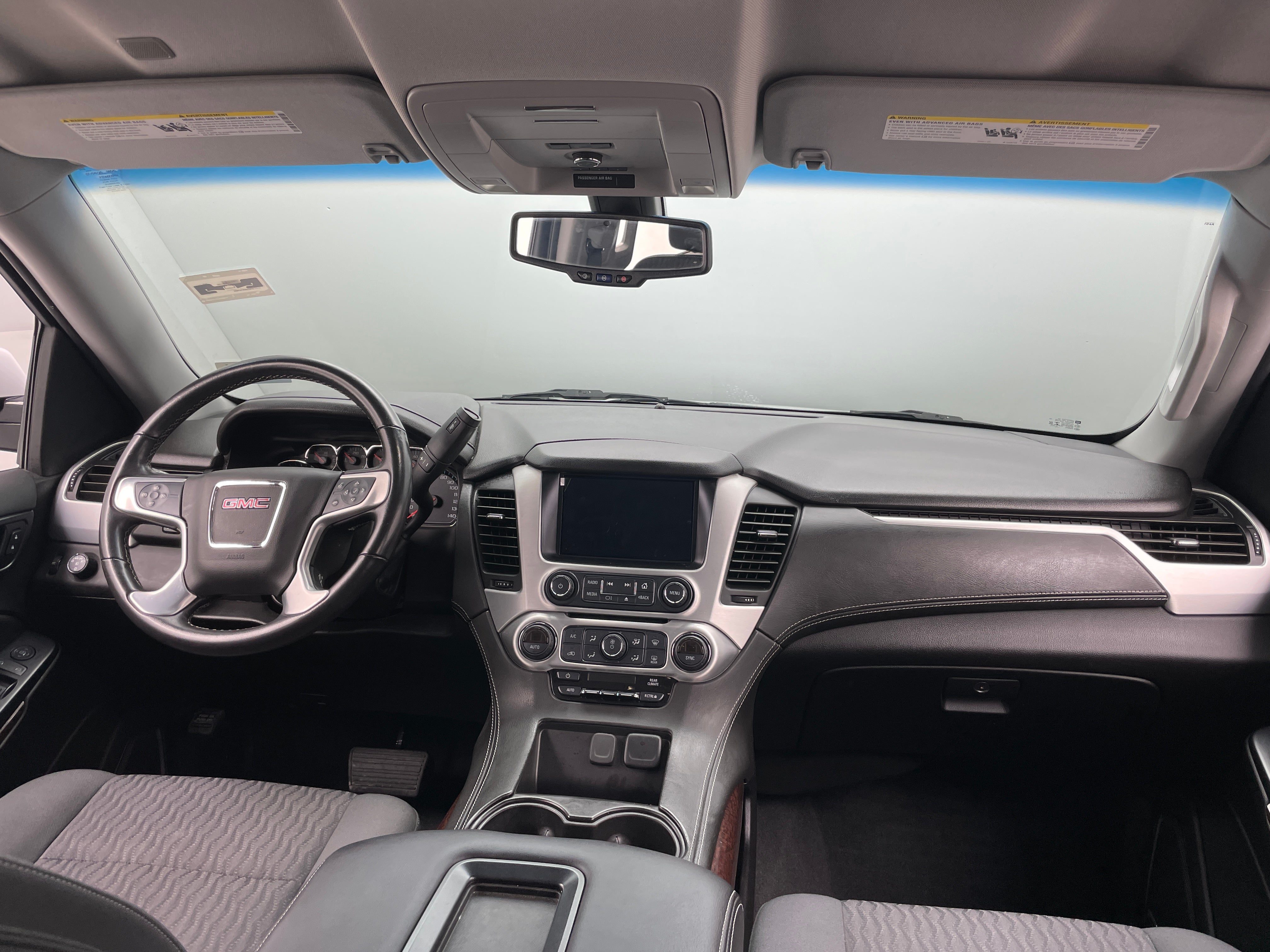 2019 GMC Yukon XL SLE 3