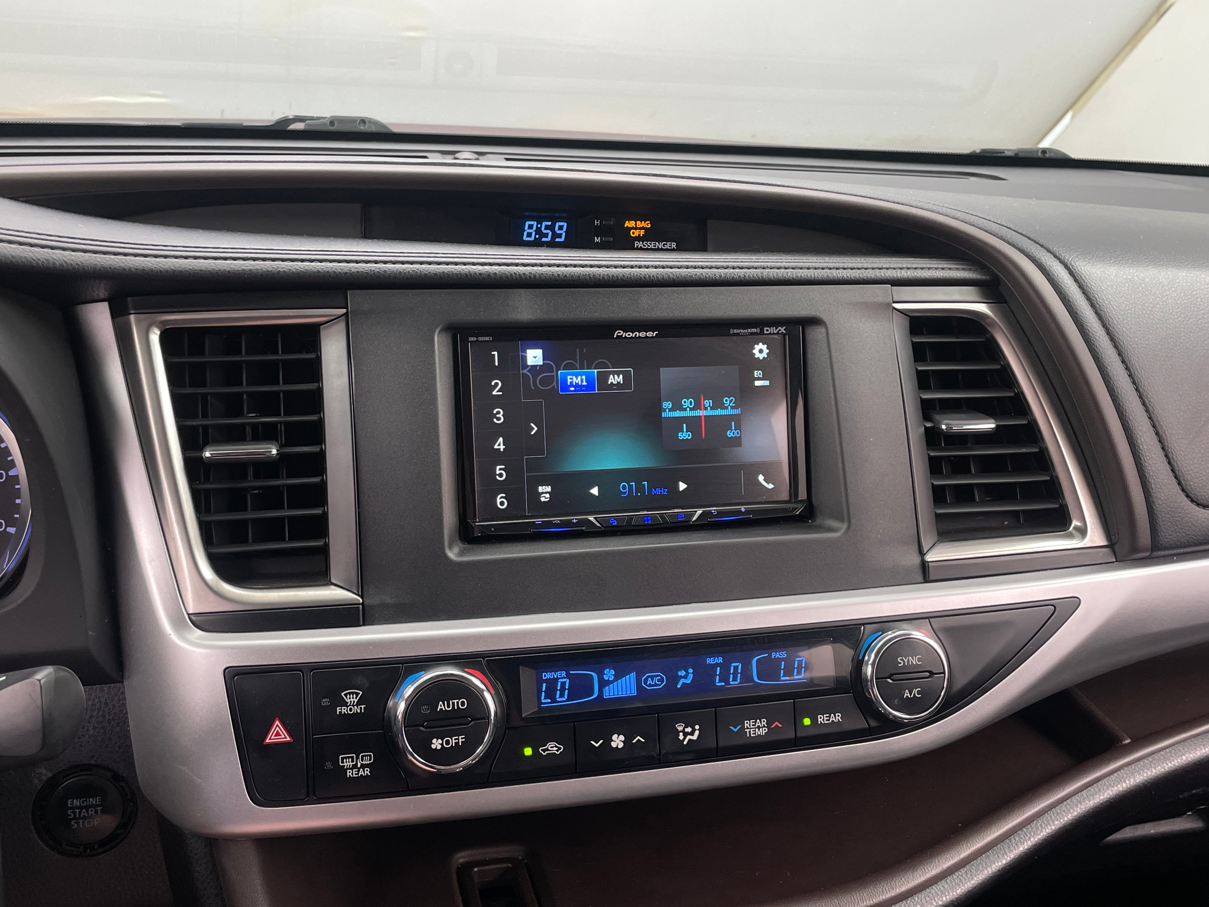 2018 Toyota Highlander XLE 3