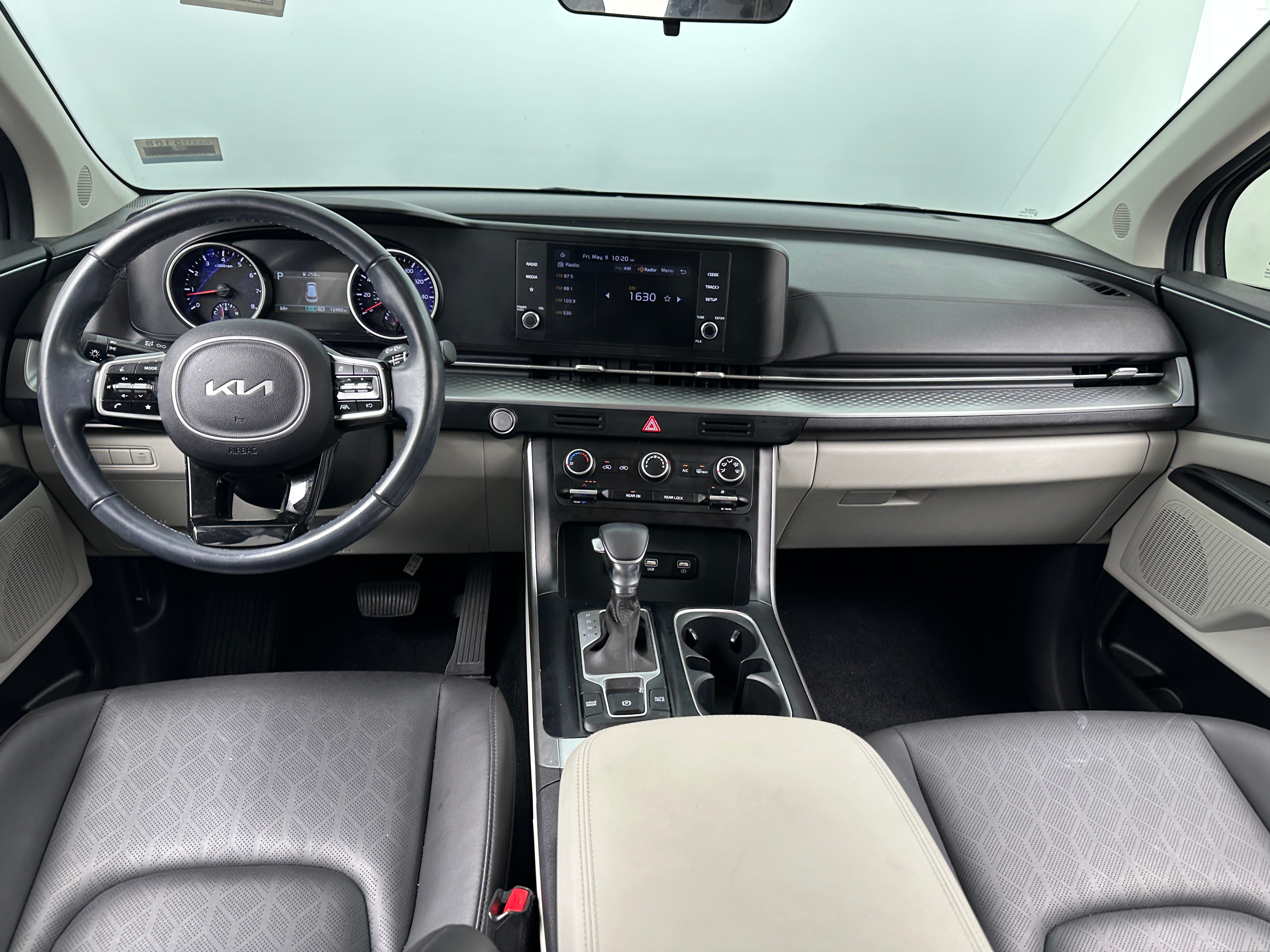 2023 Kia Carnival LX 2