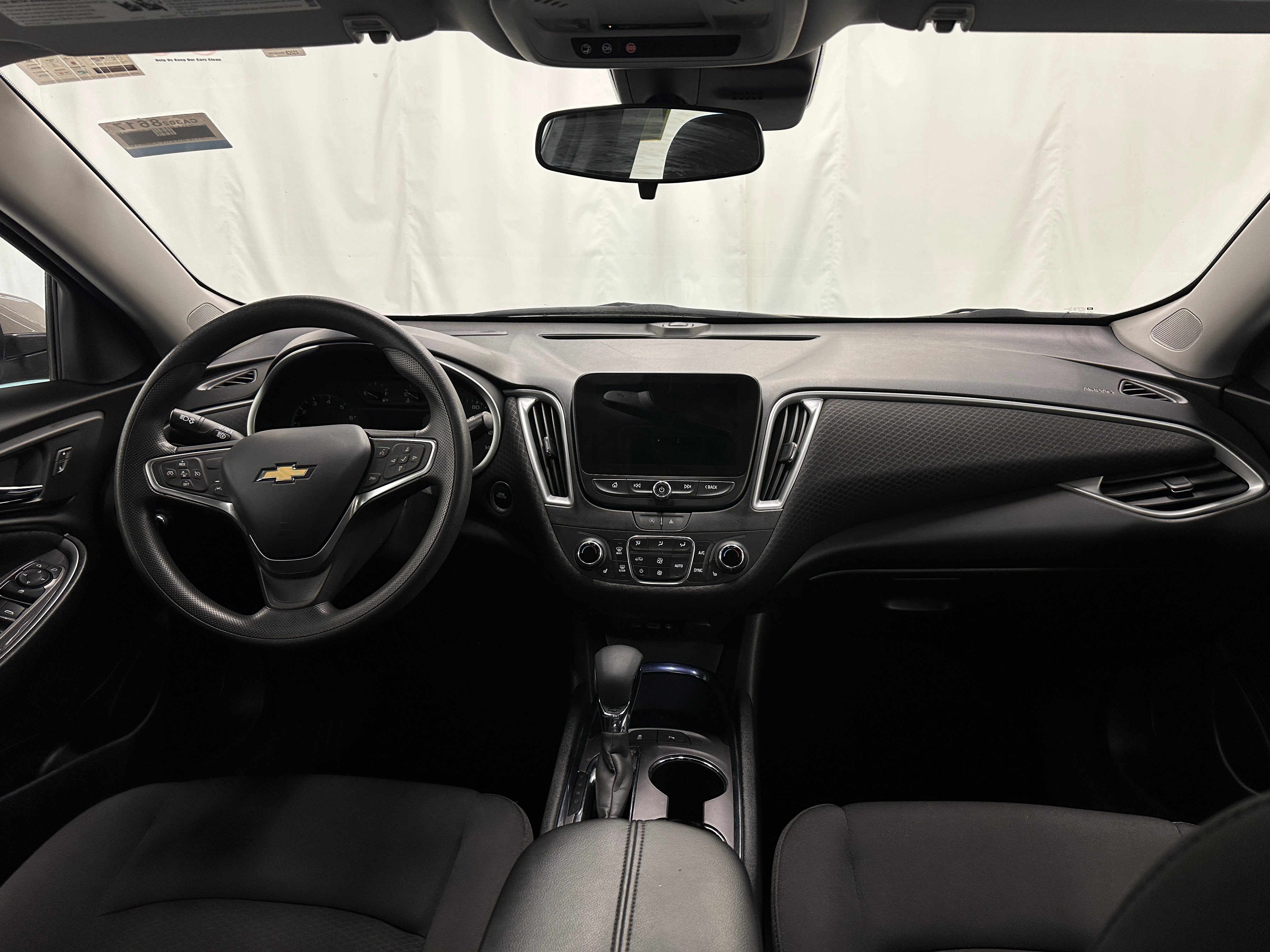 2023 Chevrolet Malibu LT 3