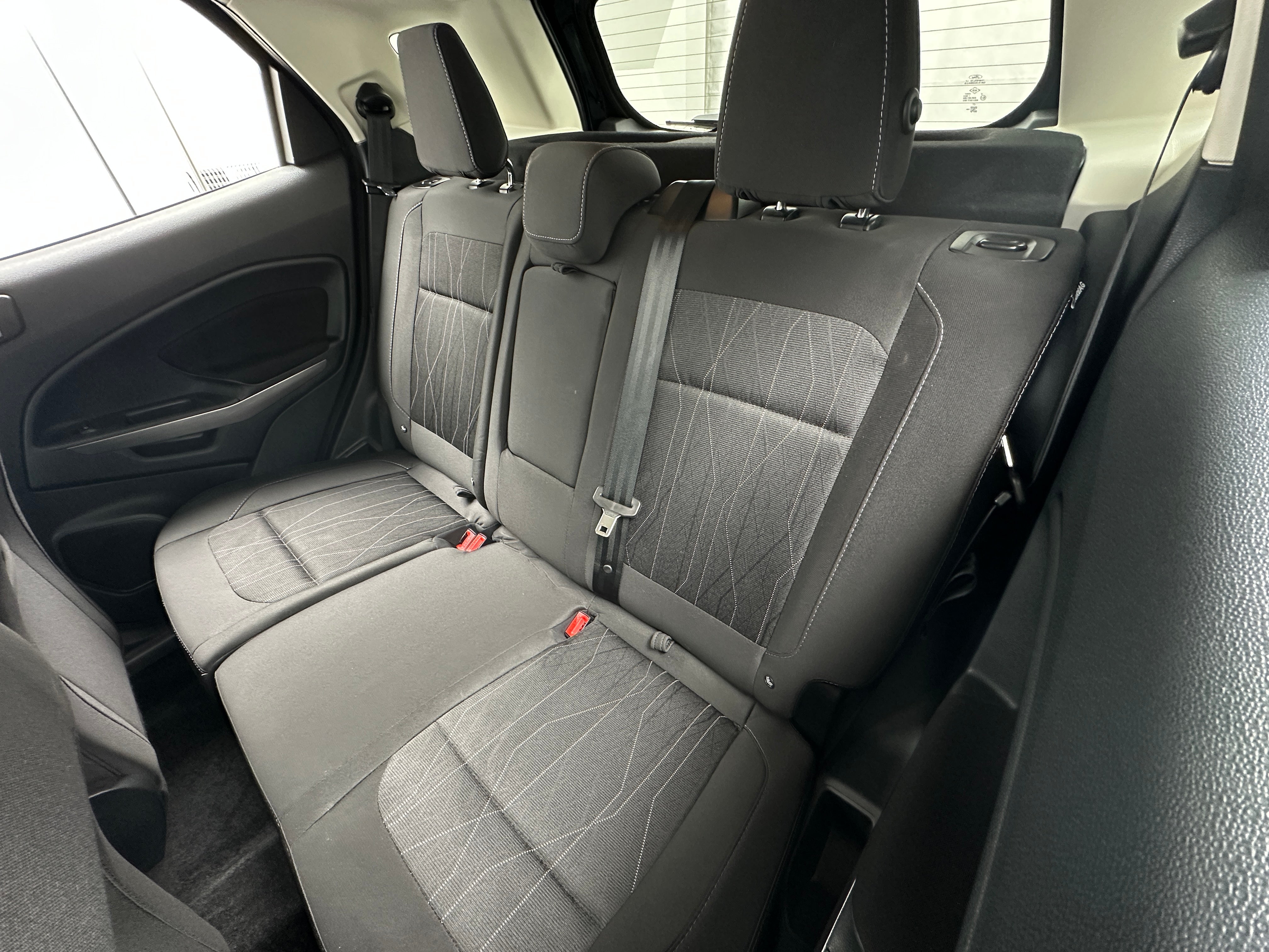 2022 Ford EcoSport SE 6
