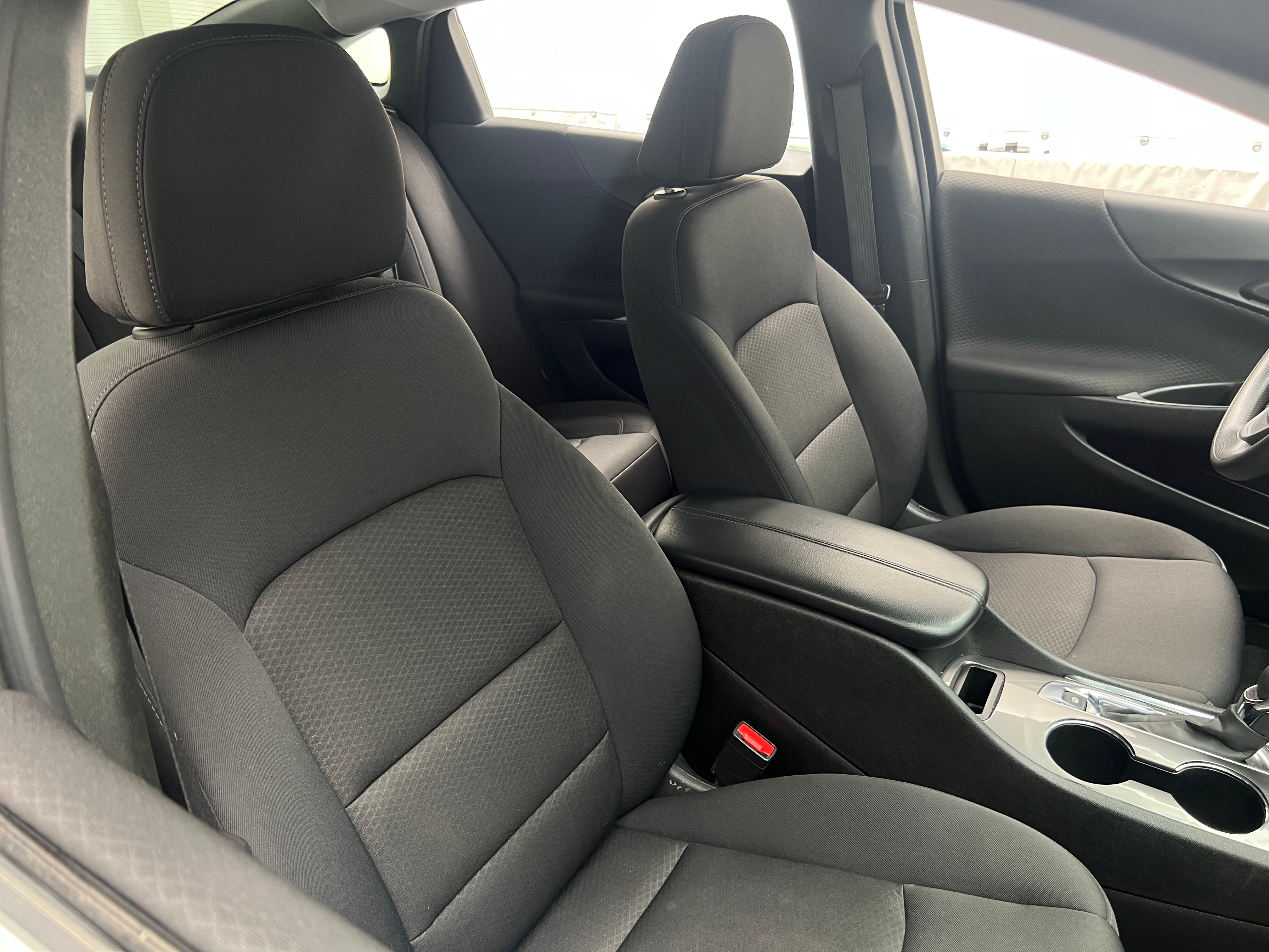 2023 Chevrolet Malibu LT 2