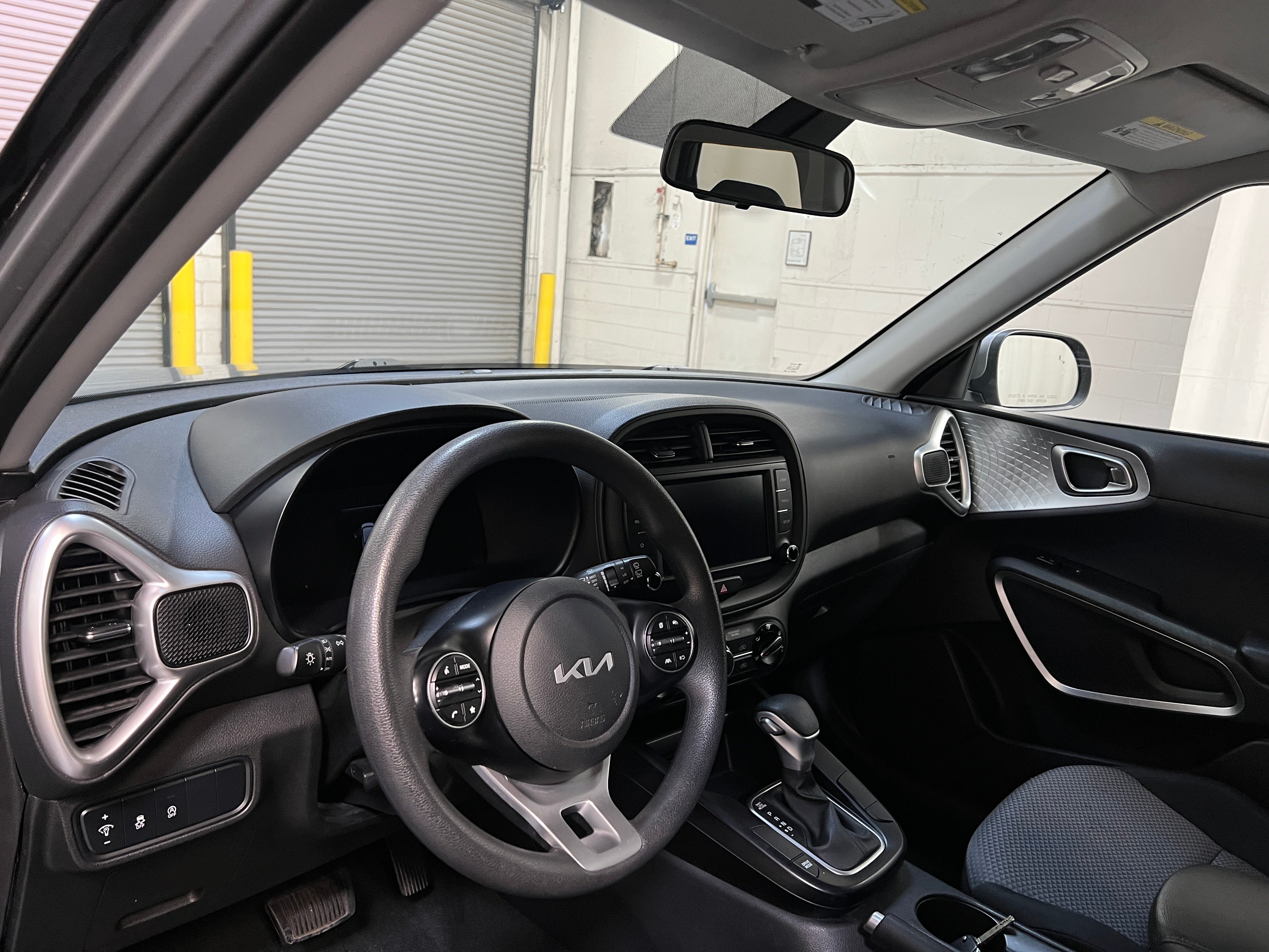 2023 Kia Soul LX 3