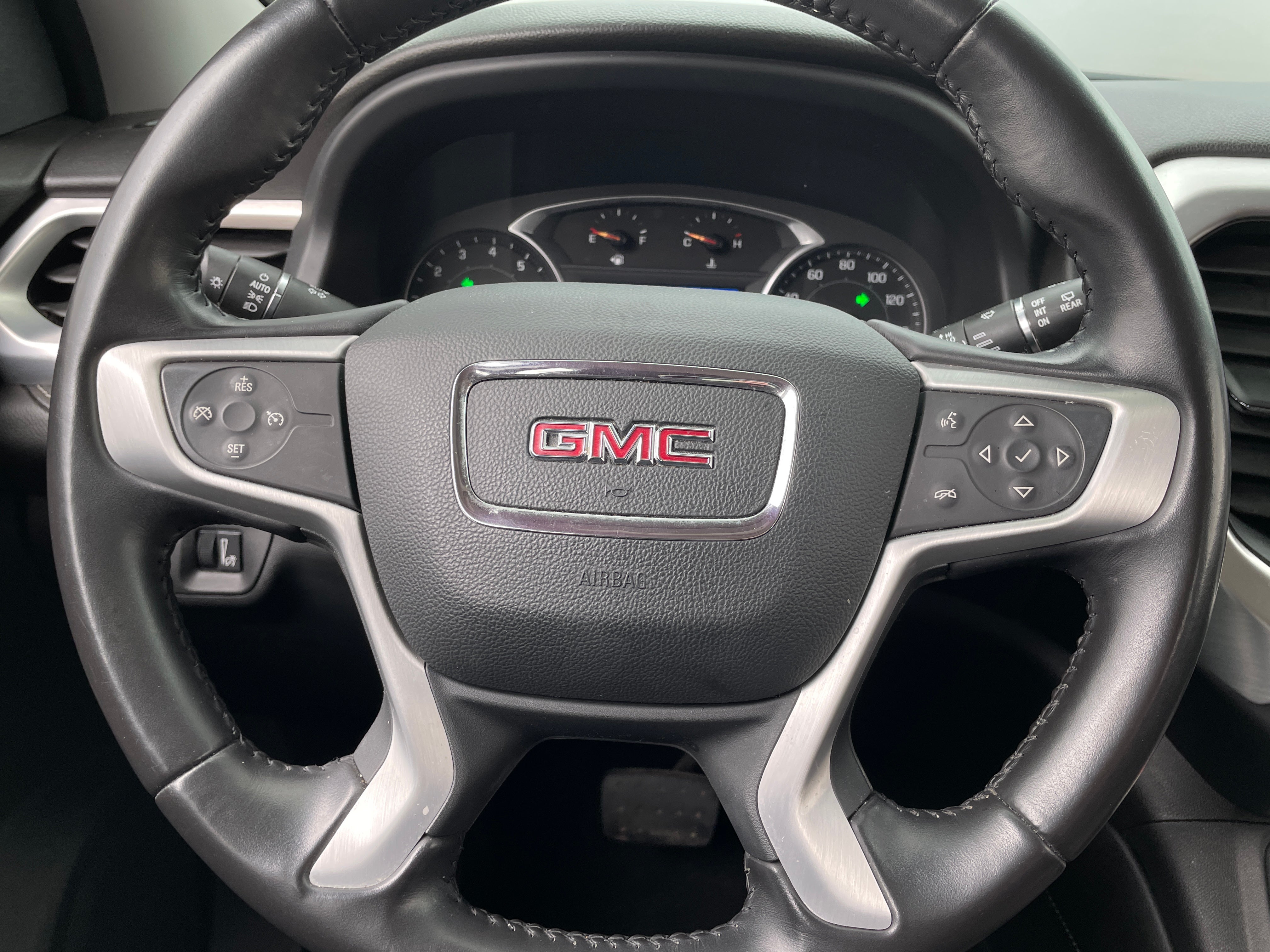 2020 GMC Acadia SLE 5