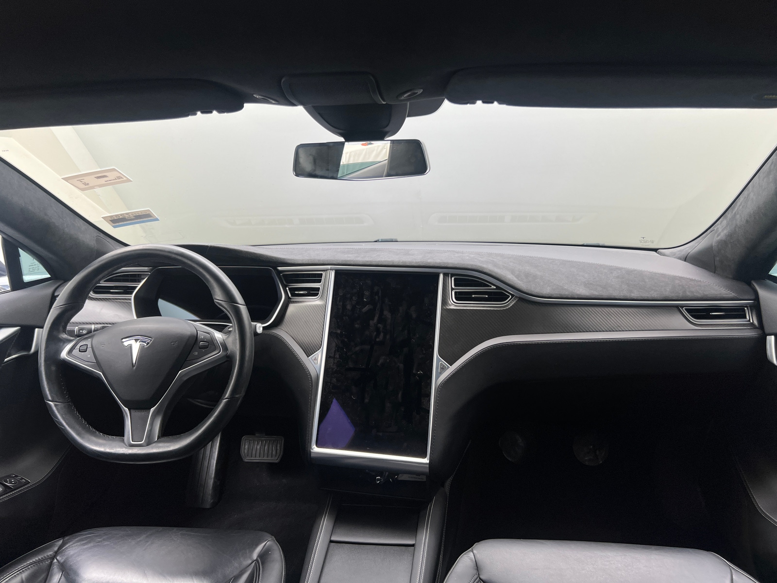Thumbnail: 2015 Tesla Model S - 3
