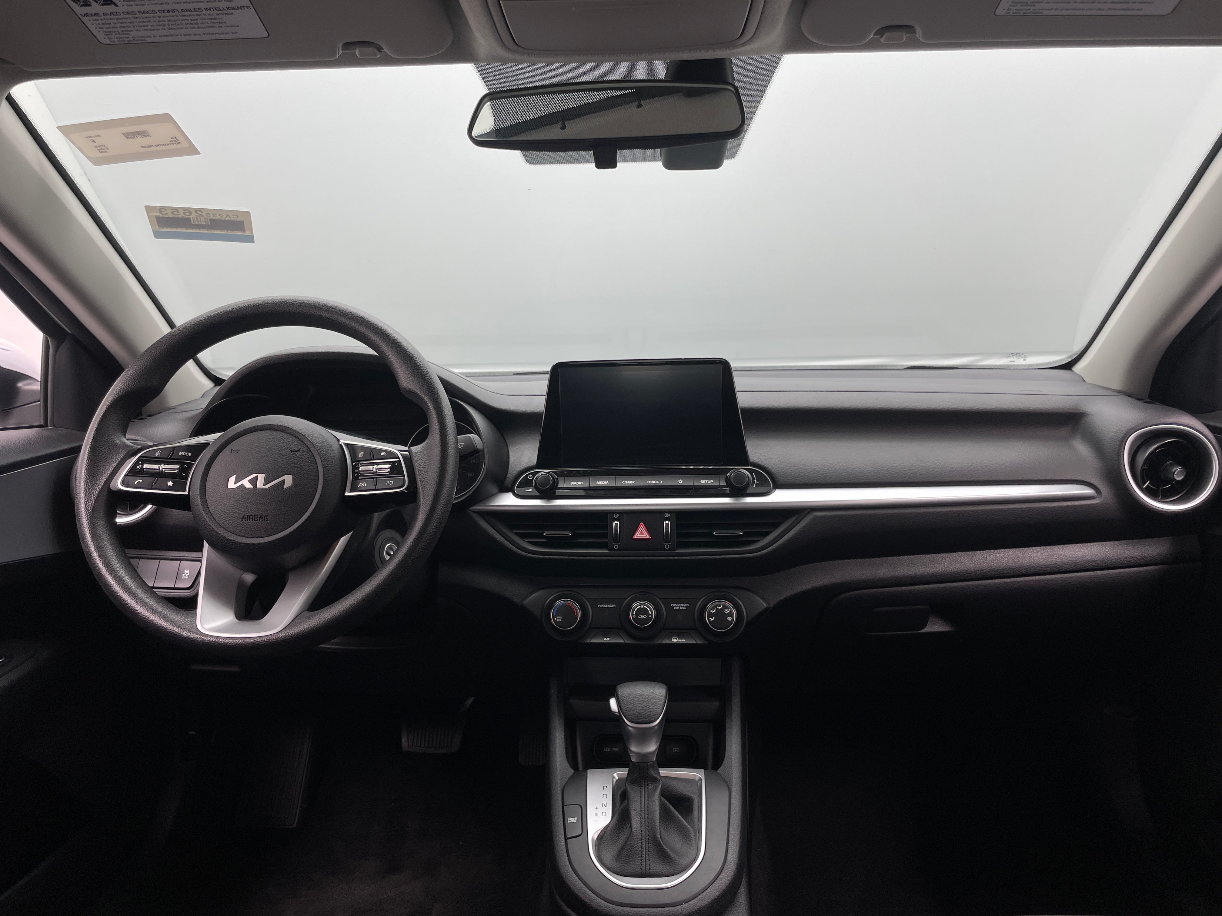 2024 Kia Forte LXS 3