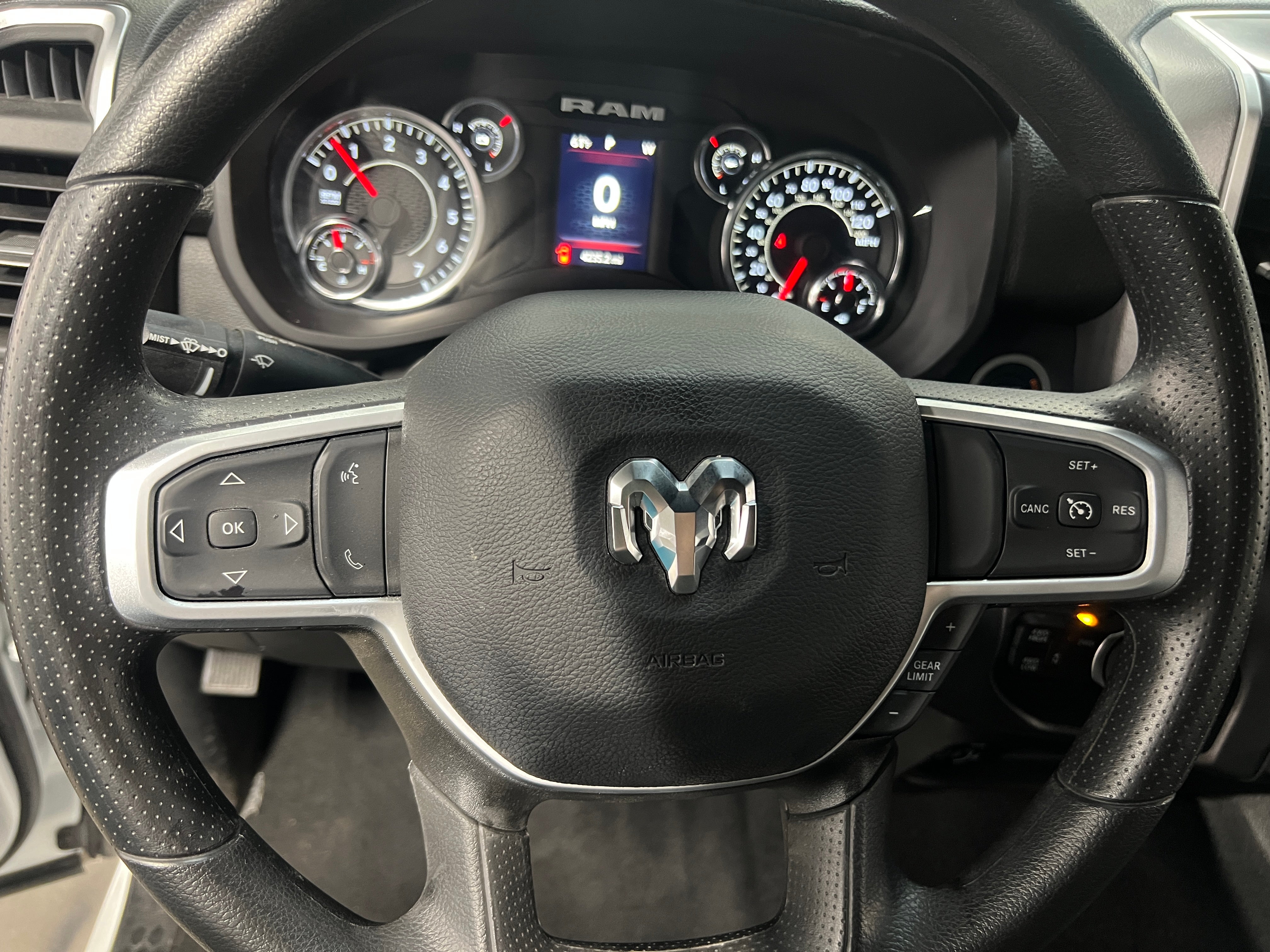 2024 RAM 2500 Big Horn 5