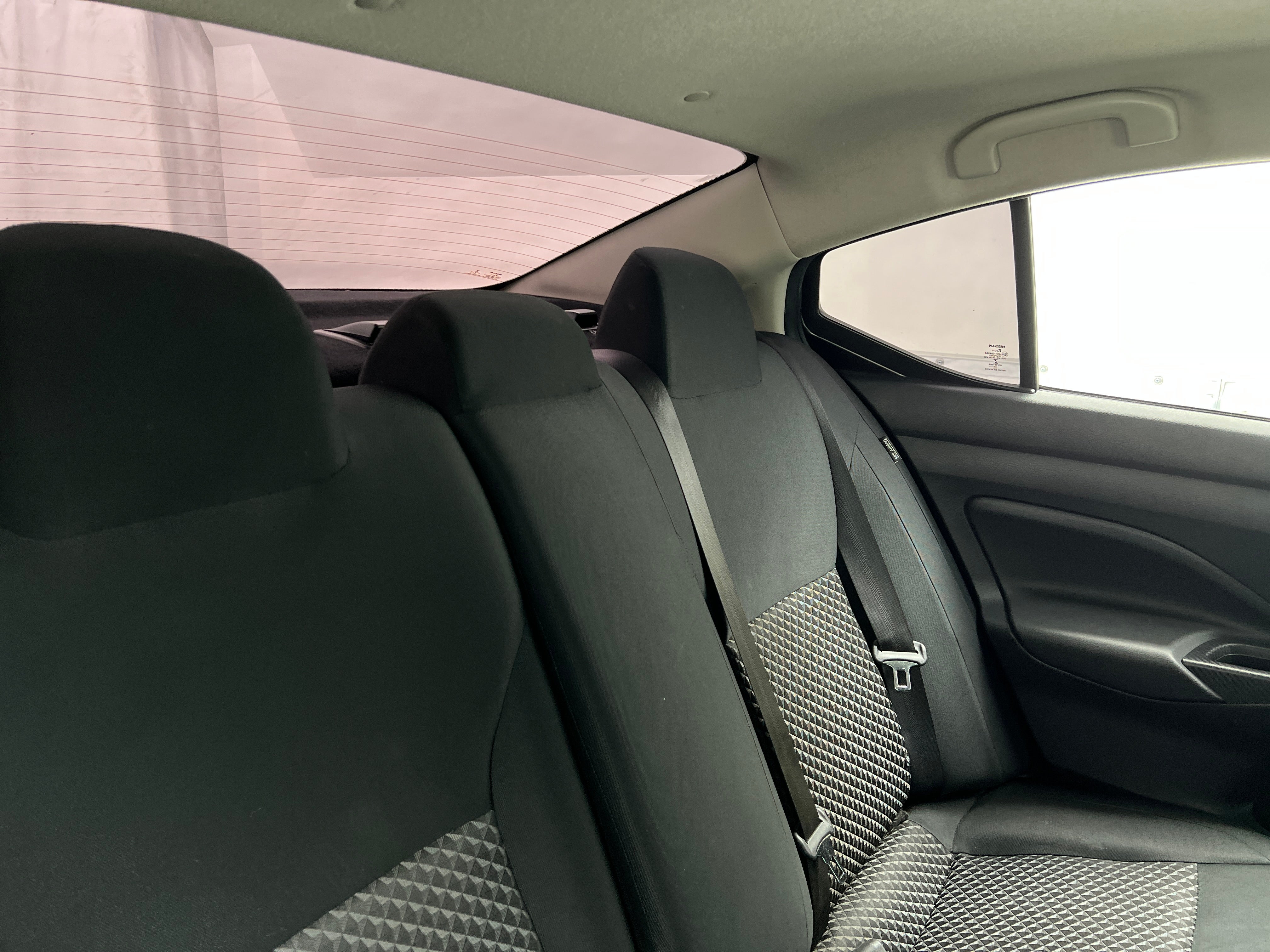 2020 Nissan Versa S 6