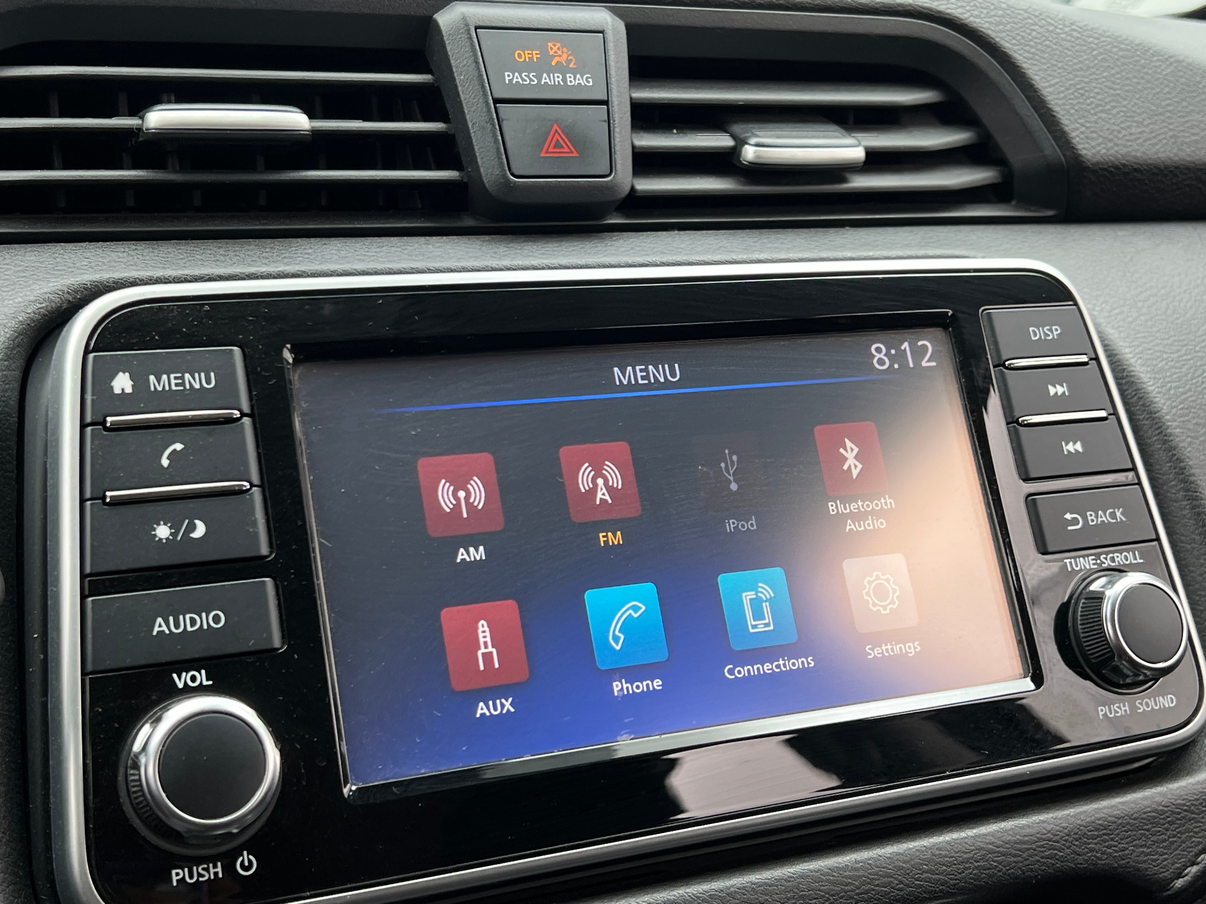 2020 Nissan Versa S 4
