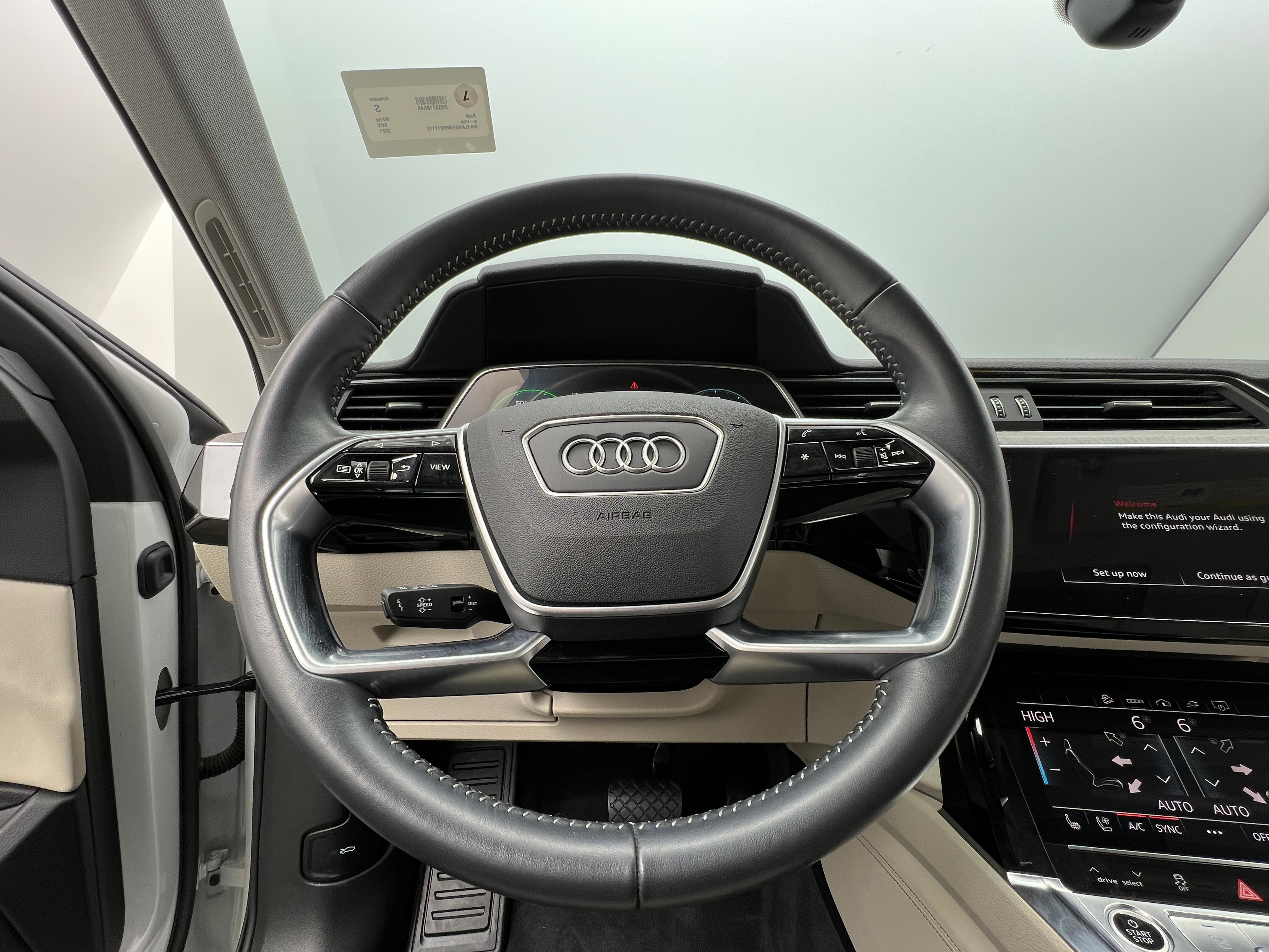 2021 Audi e-tron Premium Plus 4